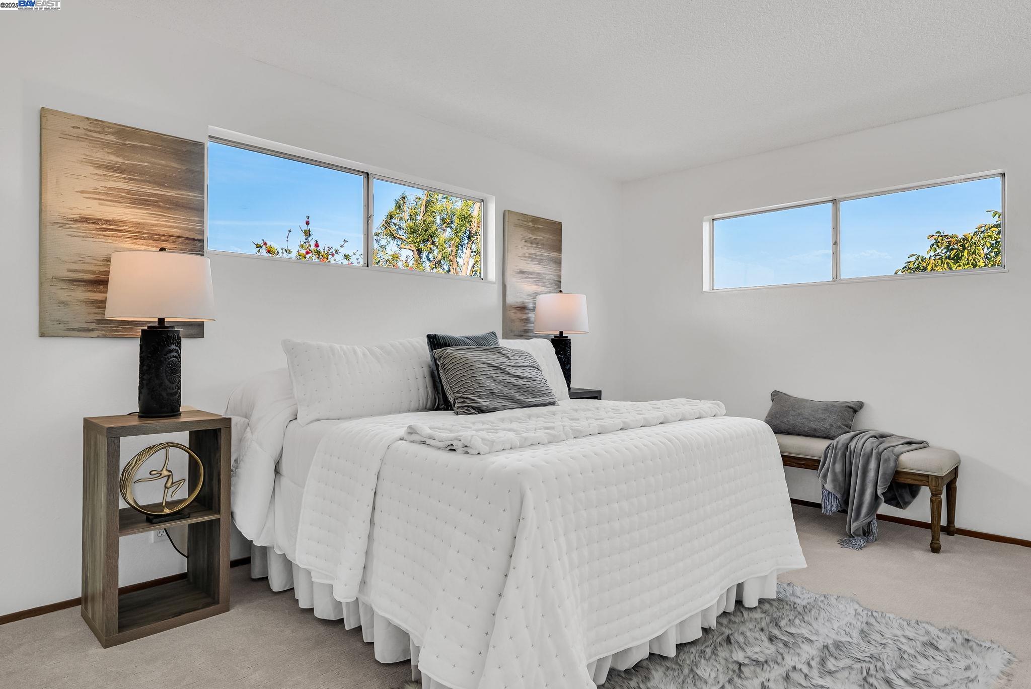 Detail Gallery Image 17 of 26 For 1933 Riverbank, Castro Valley,  CA 94546 - 3 Beds | 2/1 Baths