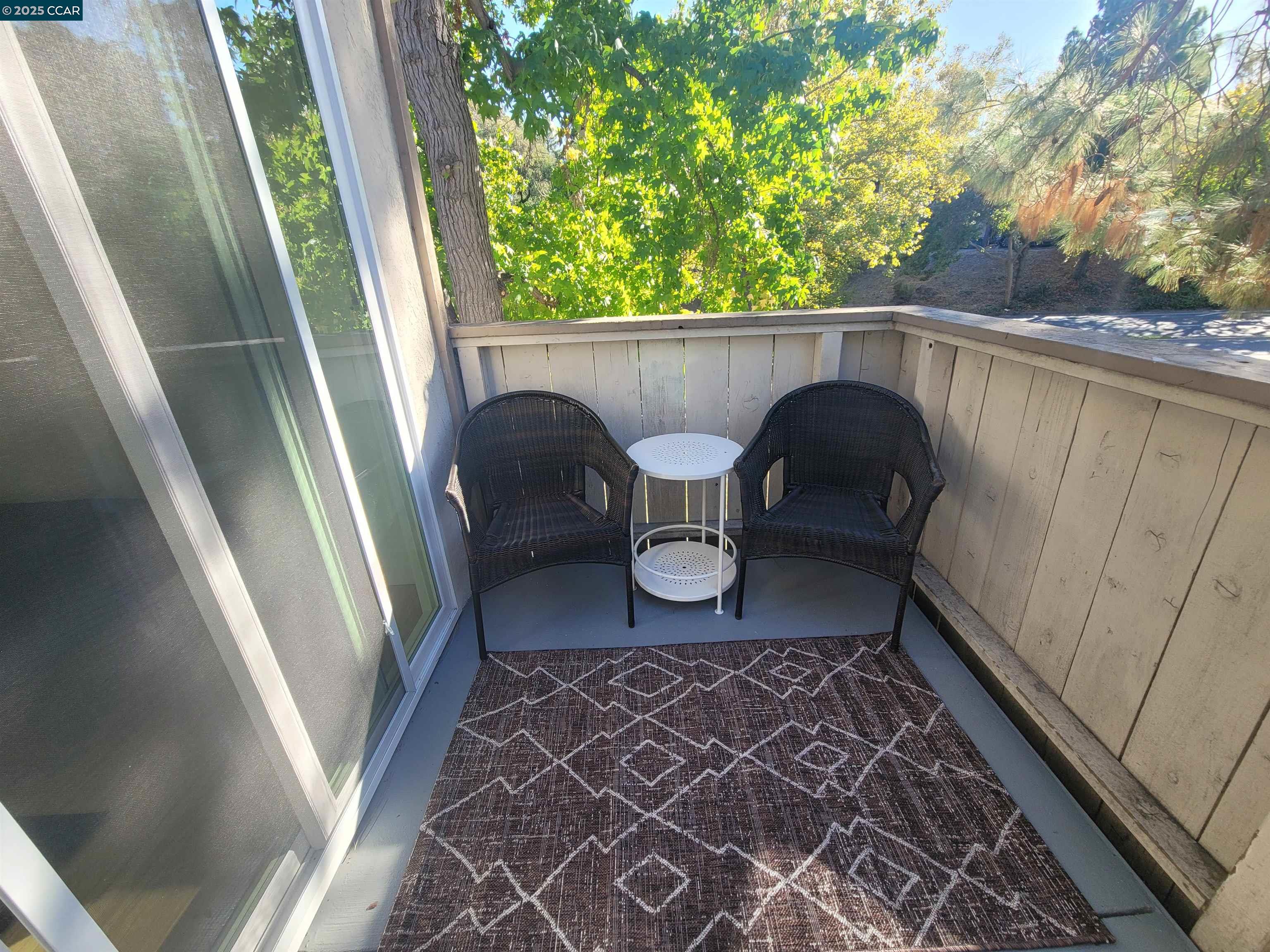 Detail Gallery Image 15 of 43 For 375 Camelback Rd #23,  Pleasant Hill,  CA 94523 - 2 Beds | 1 Baths