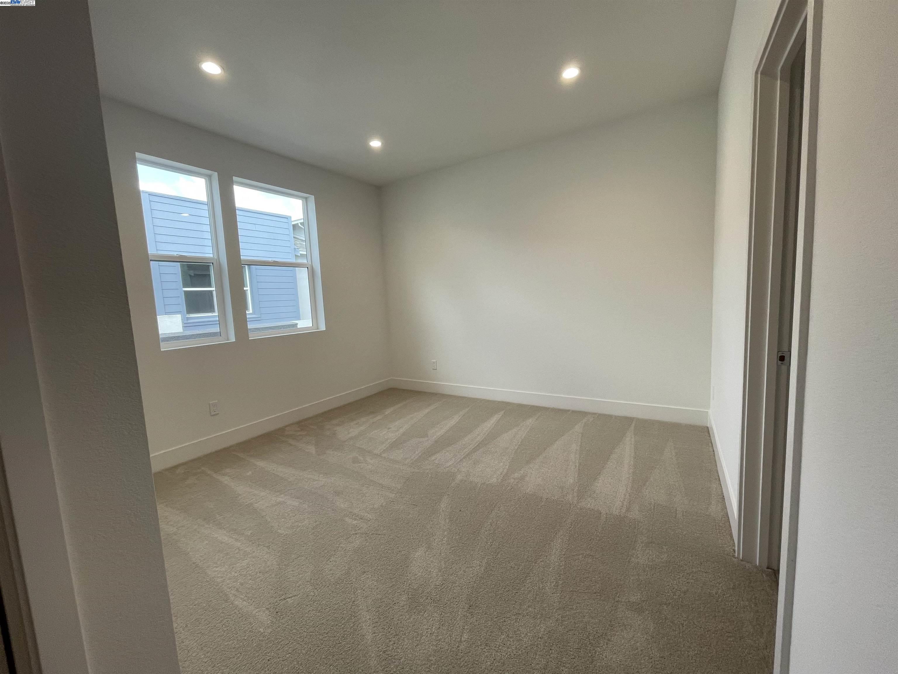 Detail Gallery Image 19 of 31 For 5708 Melon Court, San Ramon,  CA 94583 - 3 Beds | 3/1 Baths