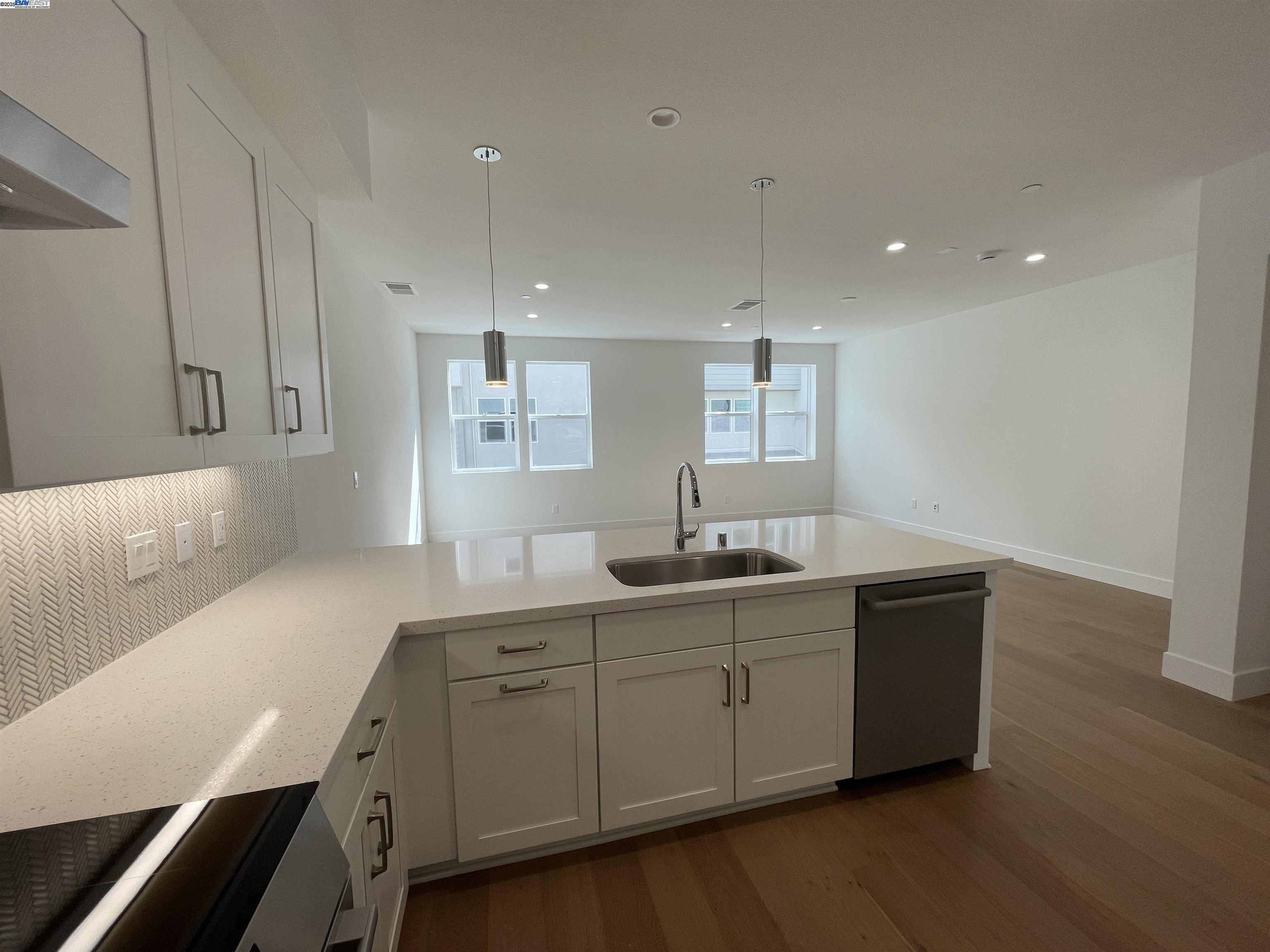 Detail Gallery Image 26 of 31 For 5708 Melon Court, San Ramon,  CA 94583 - 3 Beds | 3/1 Baths