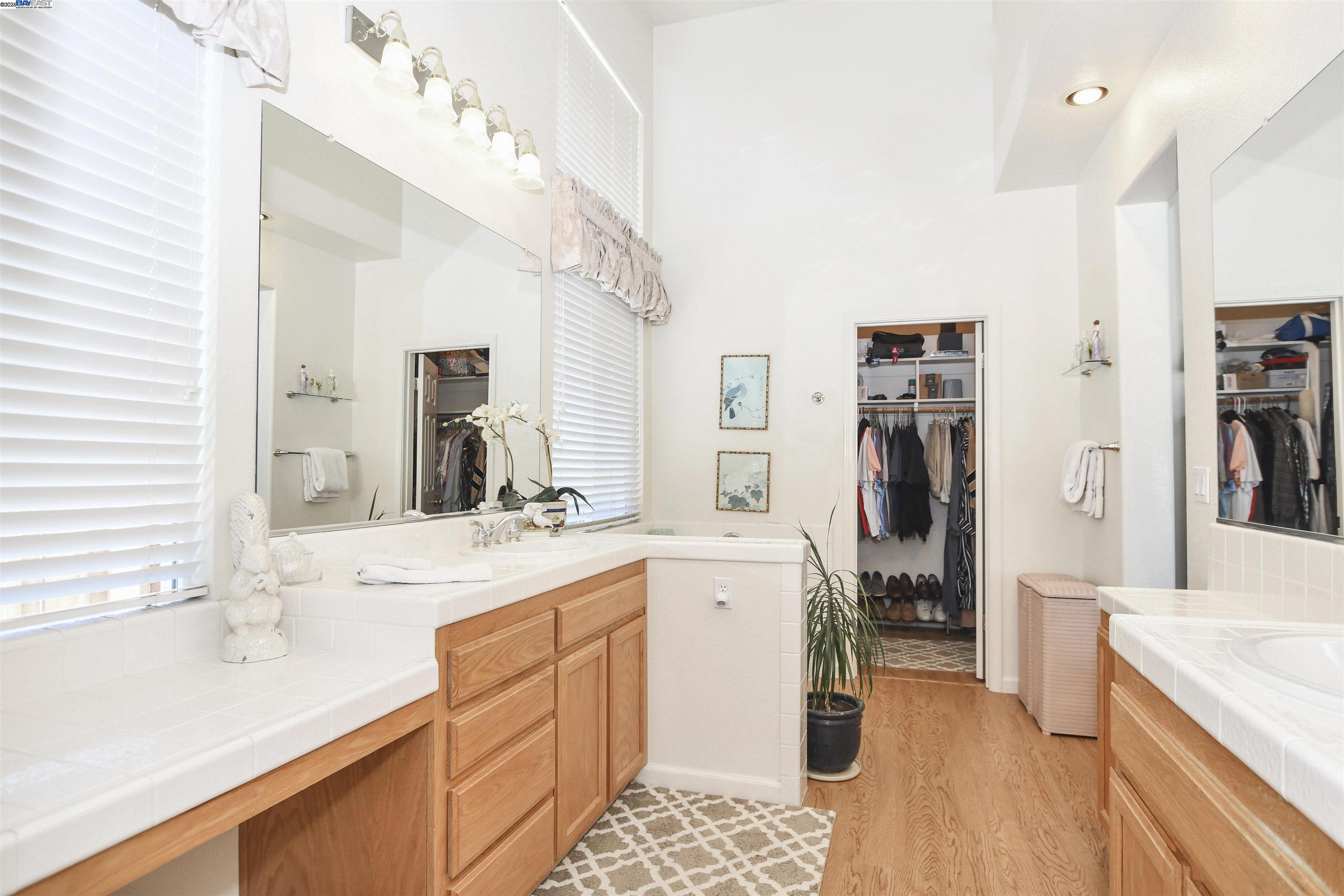 Detail Gallery Image 23 of 42 For 1989 Newport Dr, Discovery Bay,  CA 94505 - 3 Beds | 2 Baths