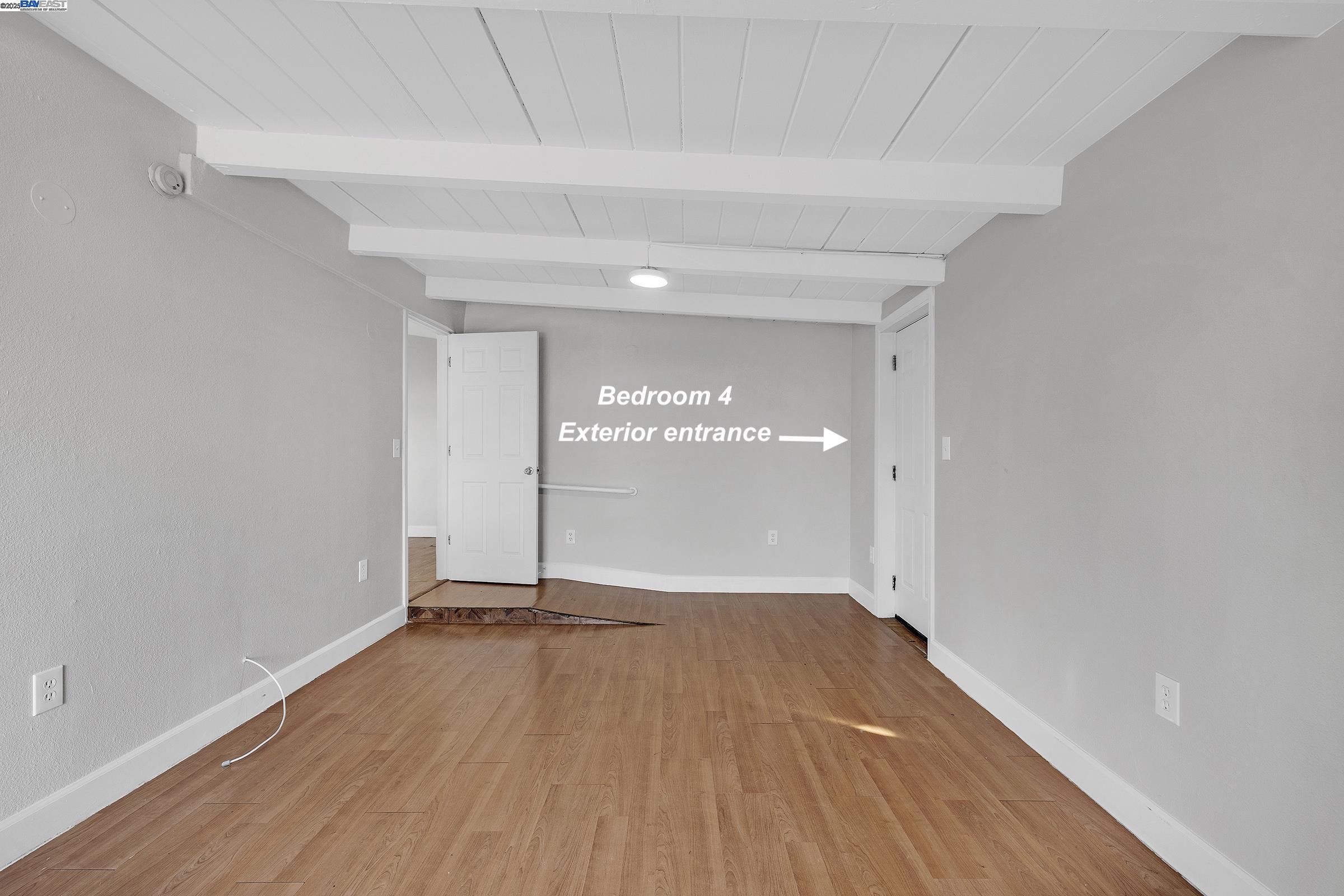 Detail Gallery Image 17 of 37 For 27946 Pompano Ave, Hayward,  CA 94544 - 4 Beds | 3 Baths