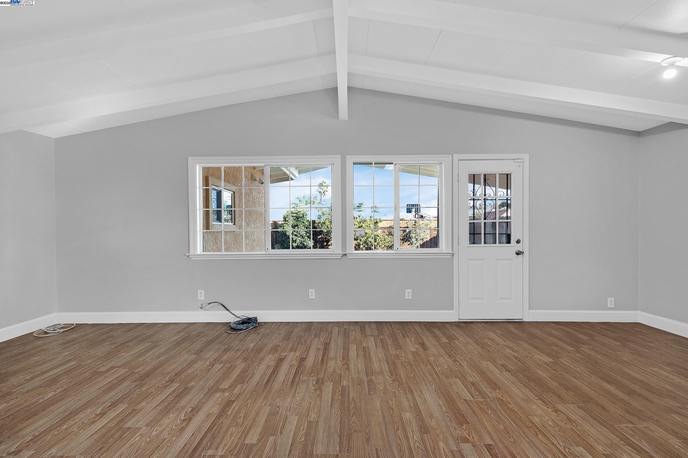 Detail Gallery Image 18 of 37 For 27946 Pompano Ave, Hayward,  CA 94544 - 4 Beds | 3 Baths