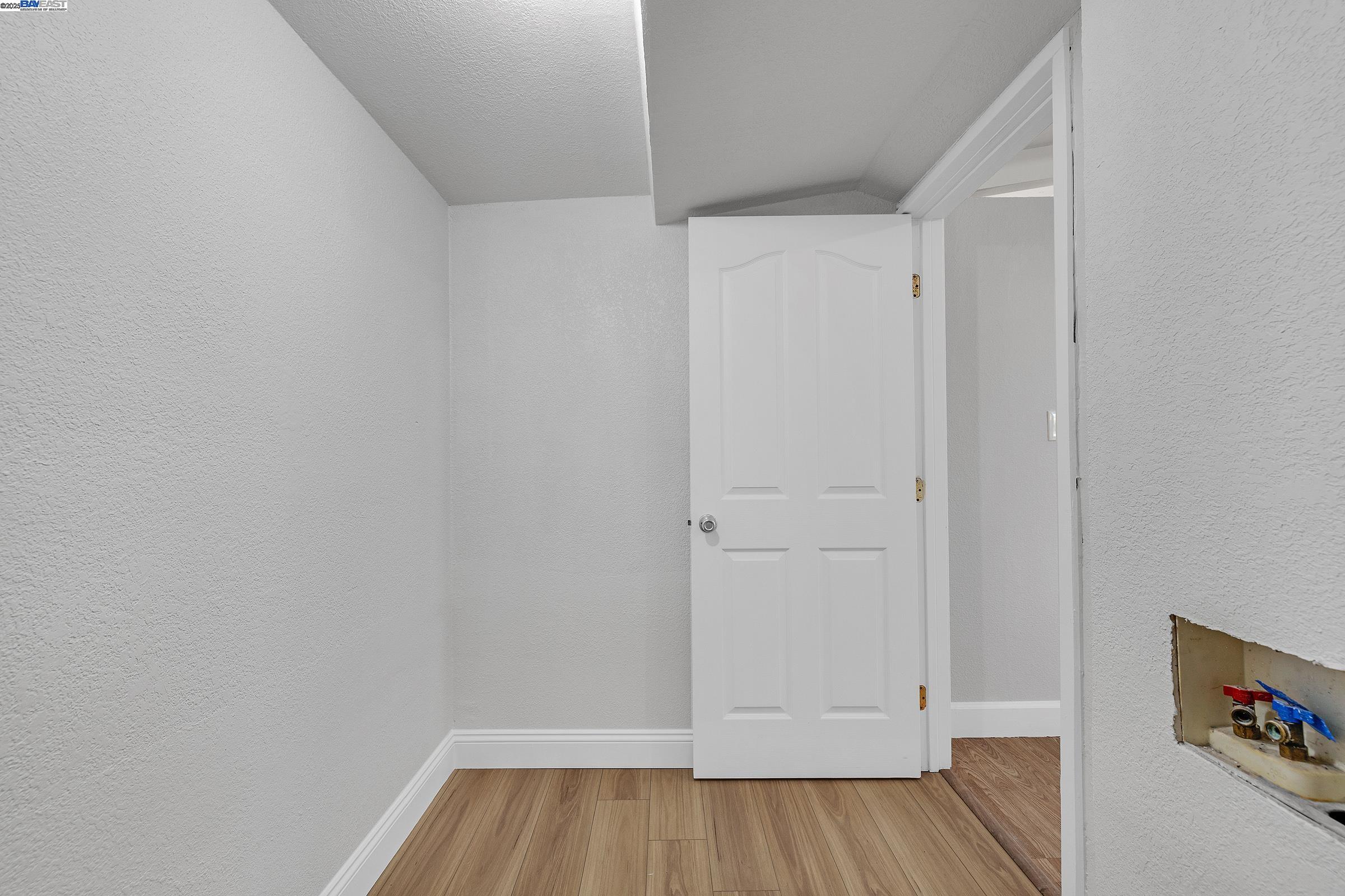 Detail Gallery Image 32 of 37 For 27946 Pompano Ave, Hayward,  CA 94544 - 4 Beds | 3 Baths