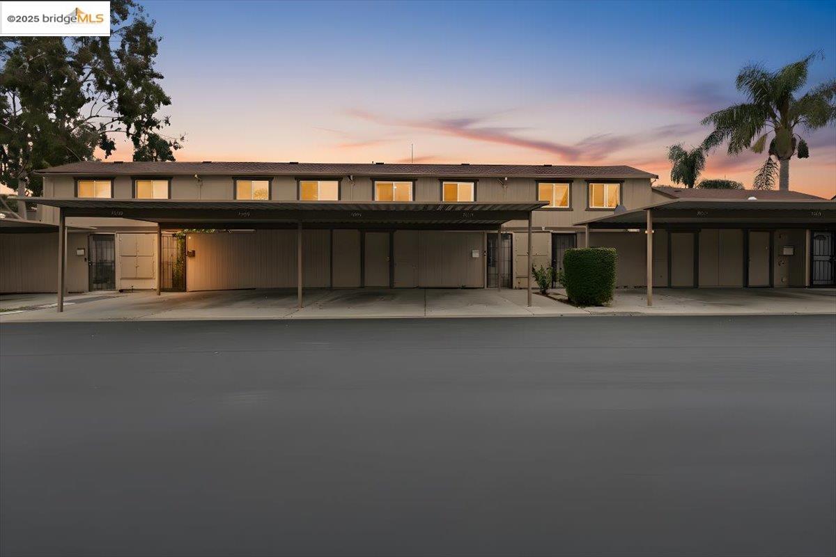 Detail Gallery Image 3 of 23 For 2505 Georgetown Ln, Antioch,  CA 94509 - 2 Beds | 1/1 Baths