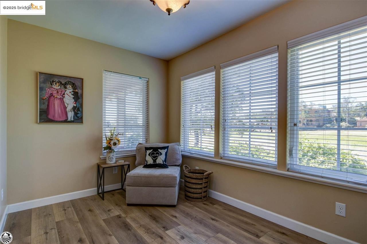 Detail Gallery Image 26 of 60 For 168 Blue Oak, Copperopolis,  CA 95228-9454 - 4 Beds | 4 Baths