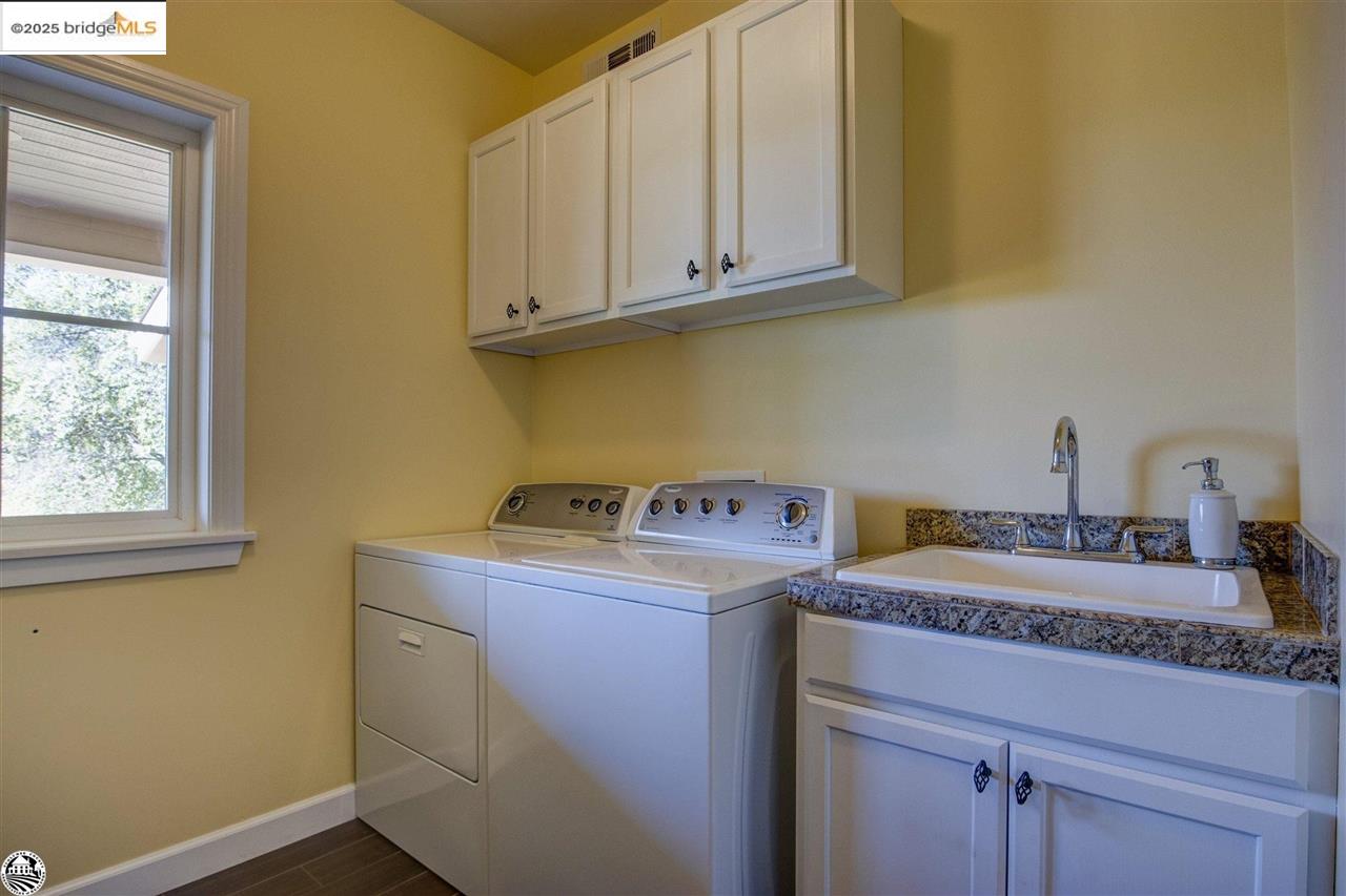 Detail Gallery Image 28 of 60 For 168 Blue Oak, Copperopolis,  CA 95228-9454 - 4 Beds | 4 Baths