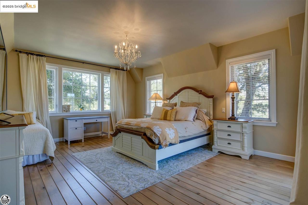 Detail Gallery Image 30 of 60 For 168 Blue Oak, Copperopolis,  CA 95228-9454 - 4 Beds | 4 Baths