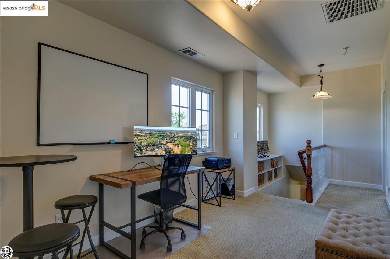 Detail Gallery Image 36 of 60 For 168 Blue Oak, Copperopolis,  CA 95228-9454 - 4 Beds | 4 Baths