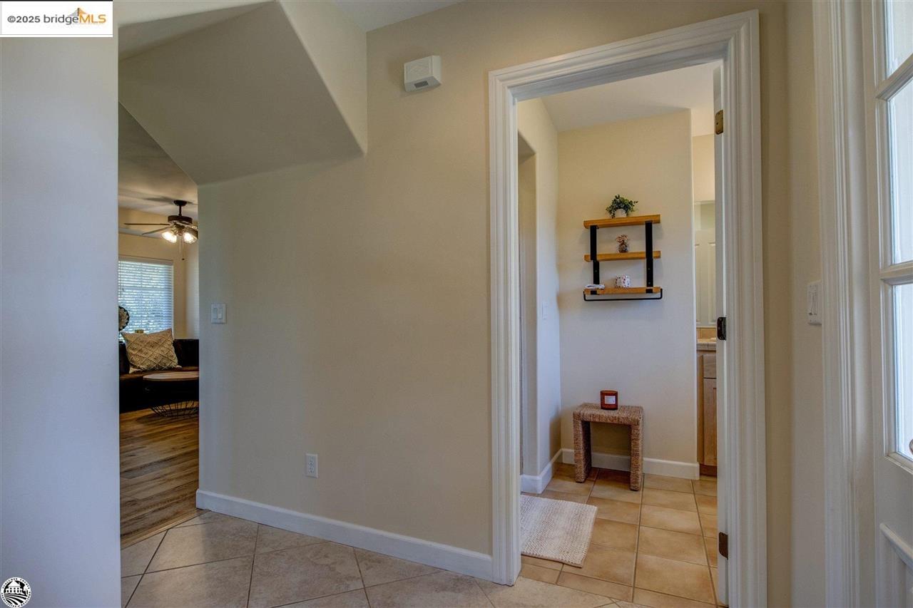 Detail Gallery Image 6 of 60 For 168 Blue Oak, Copperopolis,  CA 95228-9454 - 4 Beds | 4 Baths