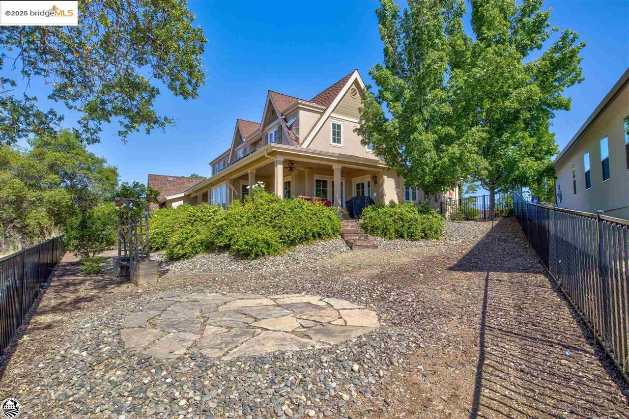 Detail Gallery Image 55 of 60 For 168 Blue Oak, Copperopolis,  CA 95228-9454 - 4 Beds | 4 Baths