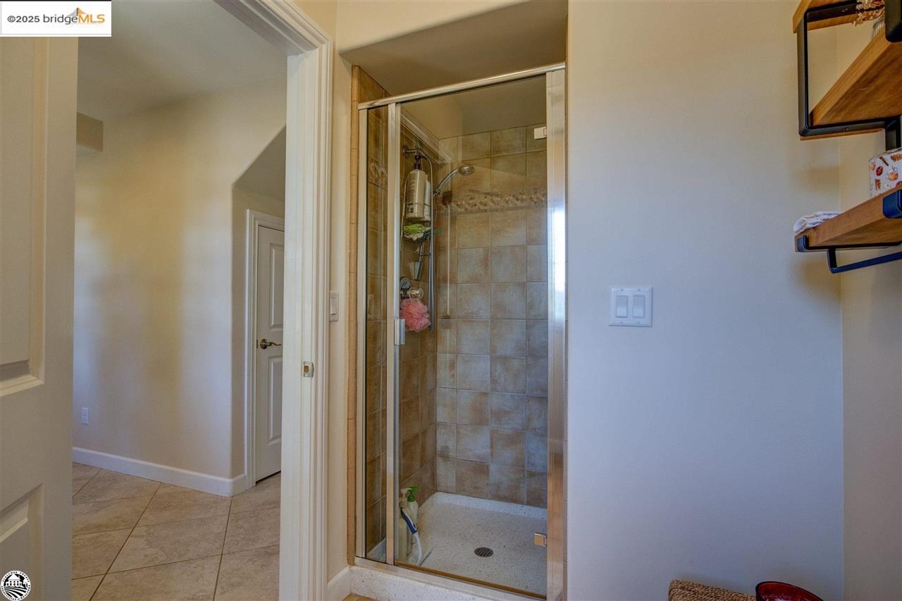 Detail Gallery Image 8 of 60 For 168 Blue Oak, Copperopolis,  CA 95228-9454 - 4 Beds | 4 Baths