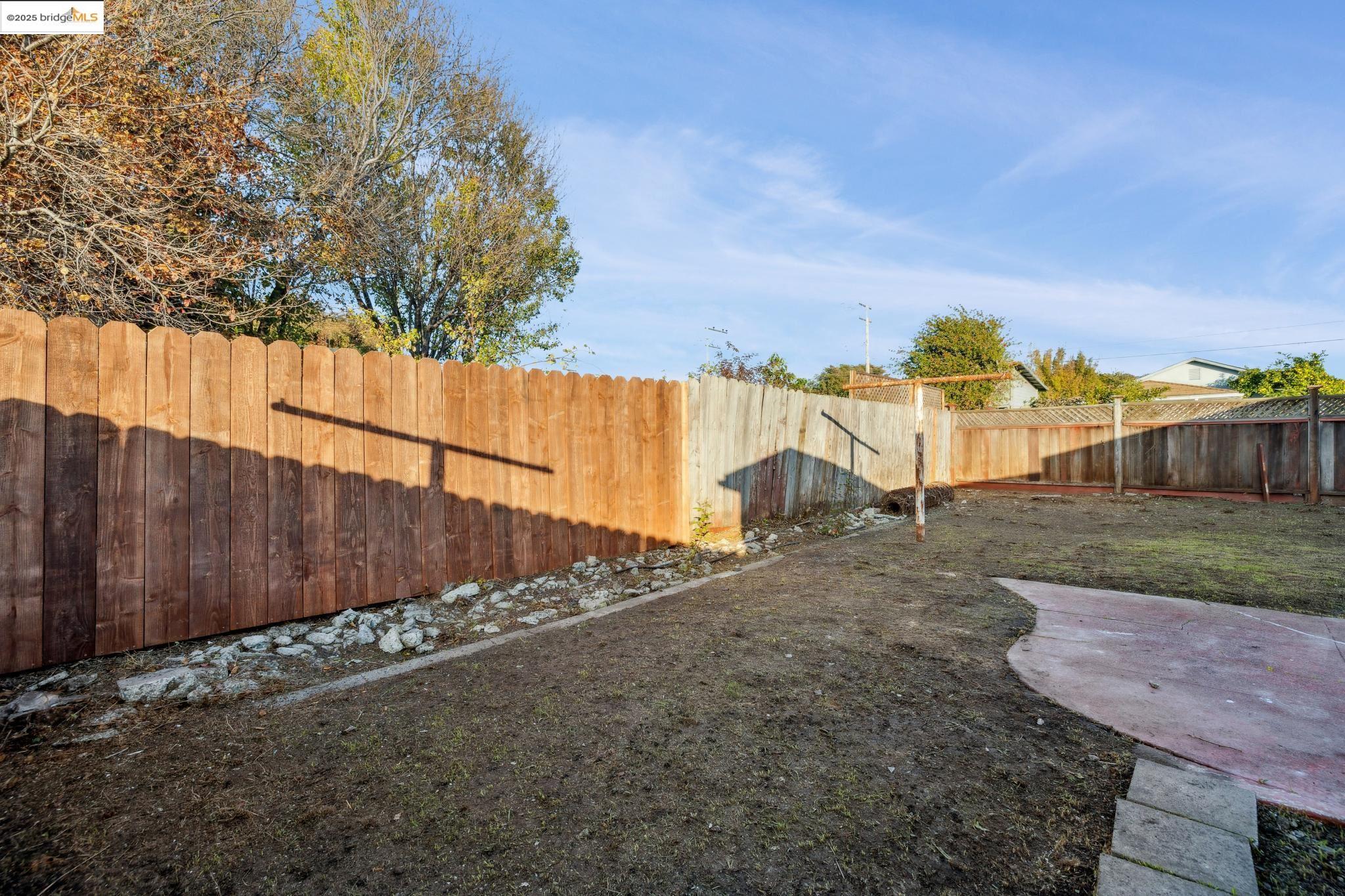 Detail Gallery Image 38 of 50 For 1921 Coalinga Ave, Richmond,  CA 94801 - 3 Beds | 2 Baths