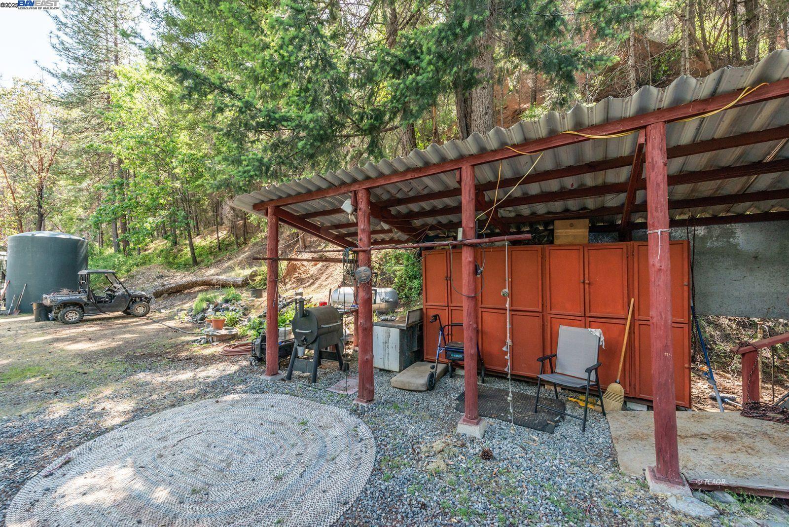 Detail Gallery Image 23 of 47 For 2940 Dutch Creek Rd, Junction City,  CA 96048 - 2 Beds | 1 Baths