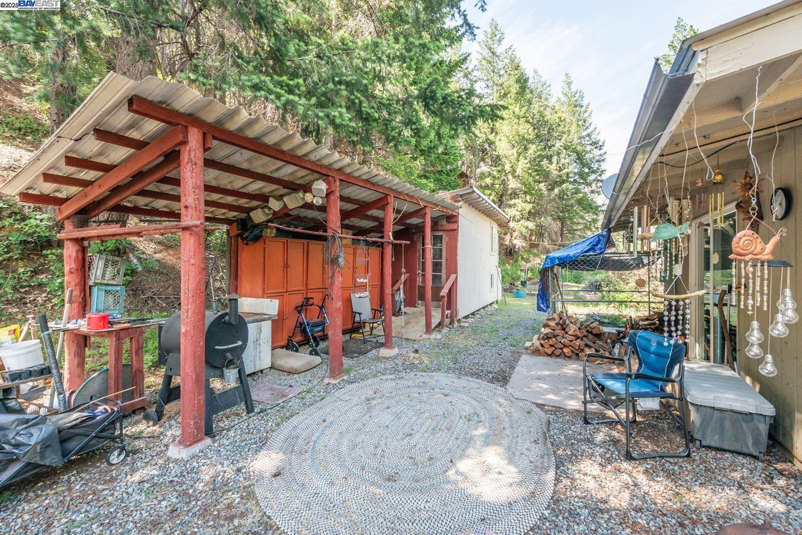 Detail Gallery Image 27 of 47 For 2940 Dutch Creek Rd, Junction City,  CA 96048 - 2 Beds | 1 Baths