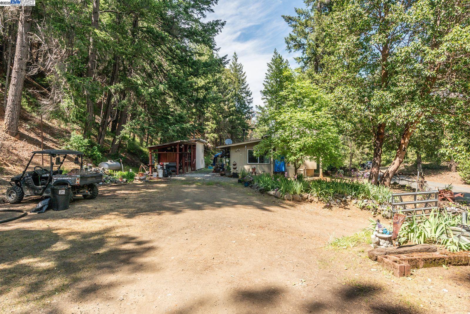 Detail Gallery Image 32 of 47 For 2940 Dutch Creek Rd, Junction City,  CA 96048 - 2 Beds | 1 Baths