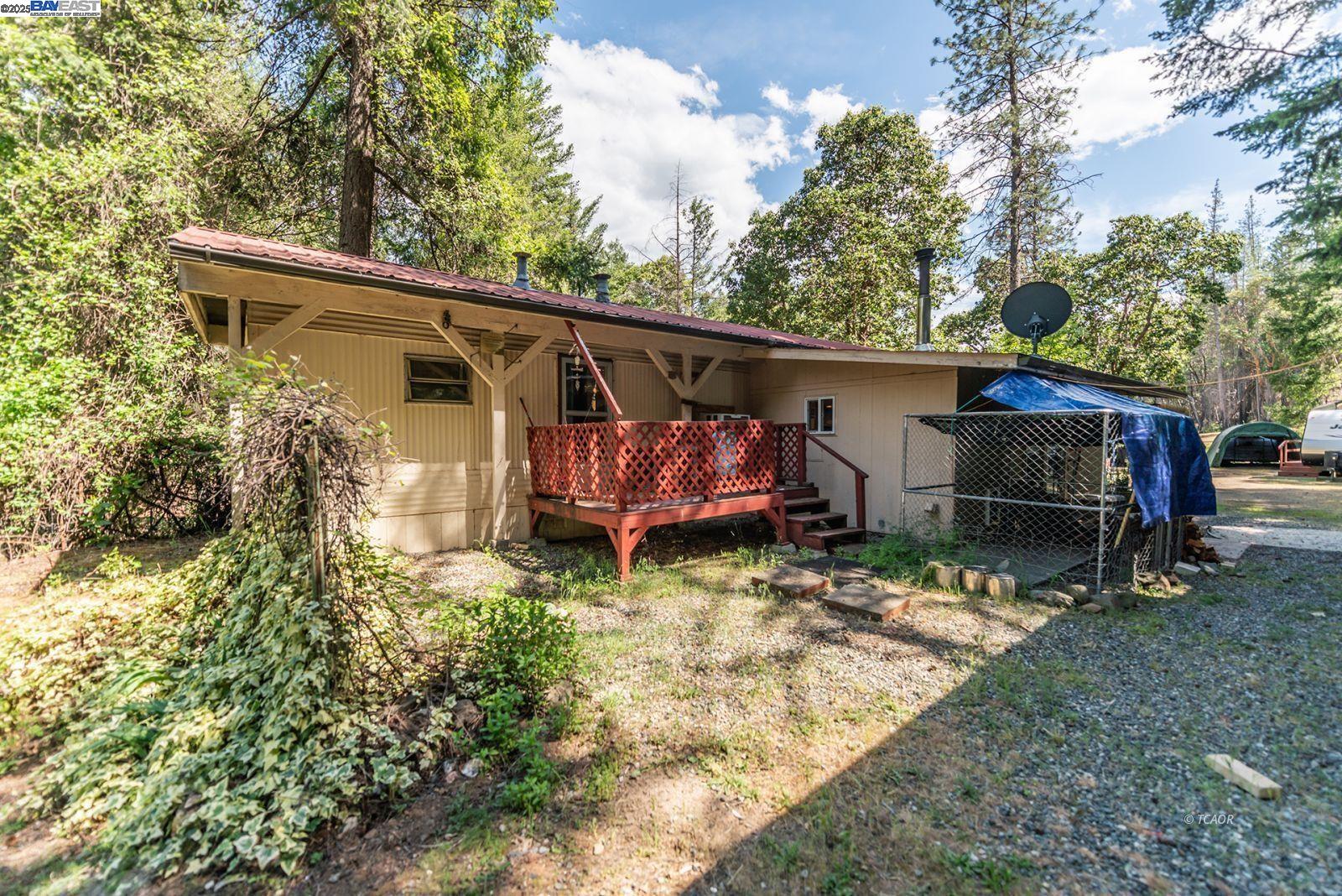 Detail Gallery Image 35 of 47 For 2940 Dutch Creek Rd, Junction City,  CA 96048 - 2 Beds | 1 Baths