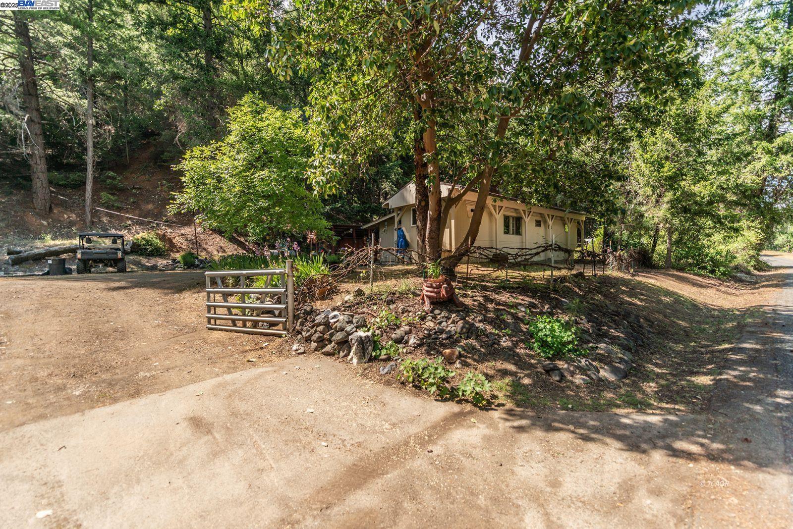 Detail Gallery Image 39 of 47 For 2940 Dutch Creek Rd, Junction City,  CA 96048 - 2 Beds | 1 Baths