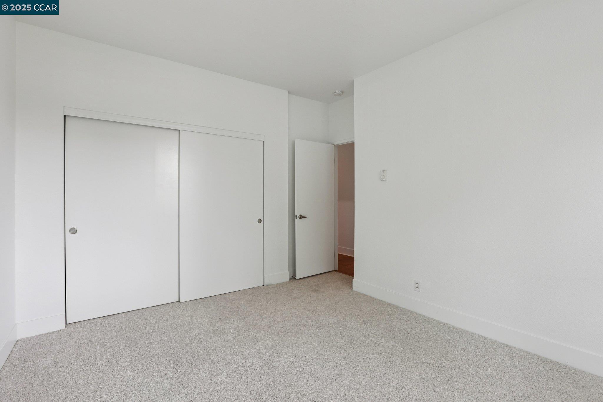 Photo #15: 41118490 Listing: Photo #15