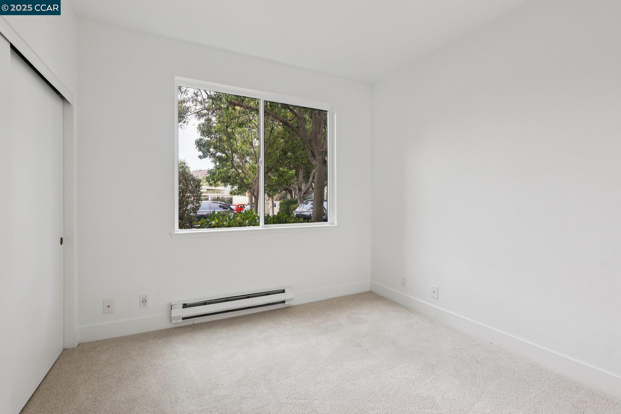 Photo #17: 41118490 Listing: Photo #17