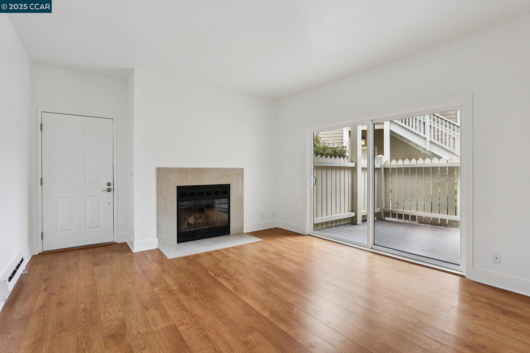 Photo #9: 41118490 Listing: Photo #9