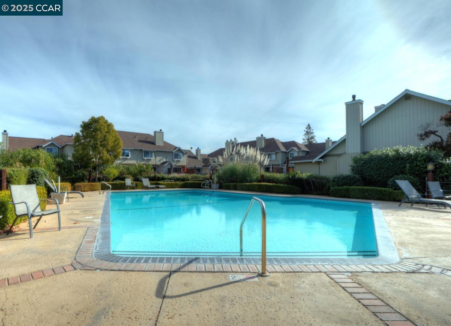 Detail Gallery Image 49 of 54 For 17106 Creekside Cir, Morgan Hill,  CA 95037 - 2 Beds | 1/1 Baths