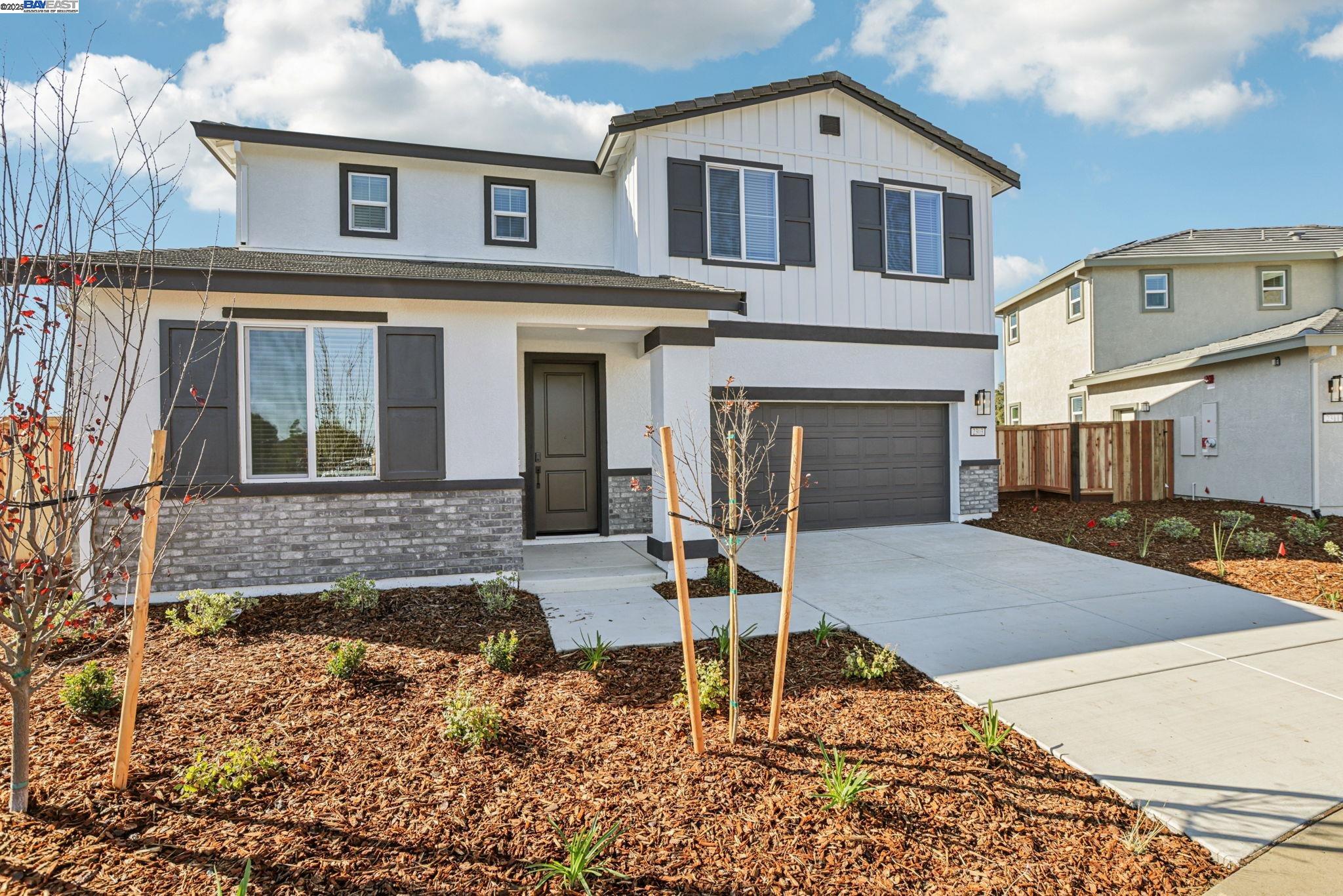 Detail Gallery Image 2 of 45 For 2303 Admiral Court, Brentwood,  CA 94513 - 4 Beds | 3 Baths