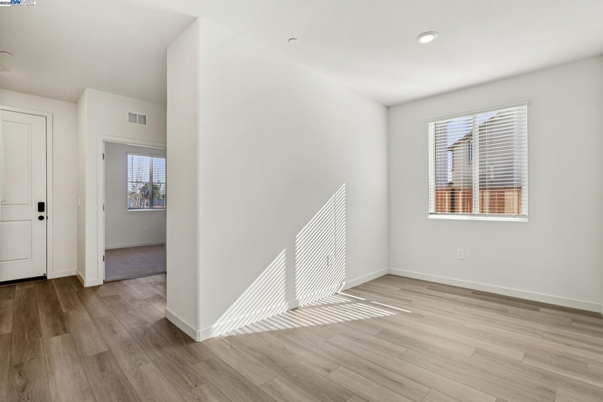 Detail Gallery Image 6 of 45 For 2303 Admiral Court, Brentwood,  CA 94513 - 4 Beds | 3 Baths