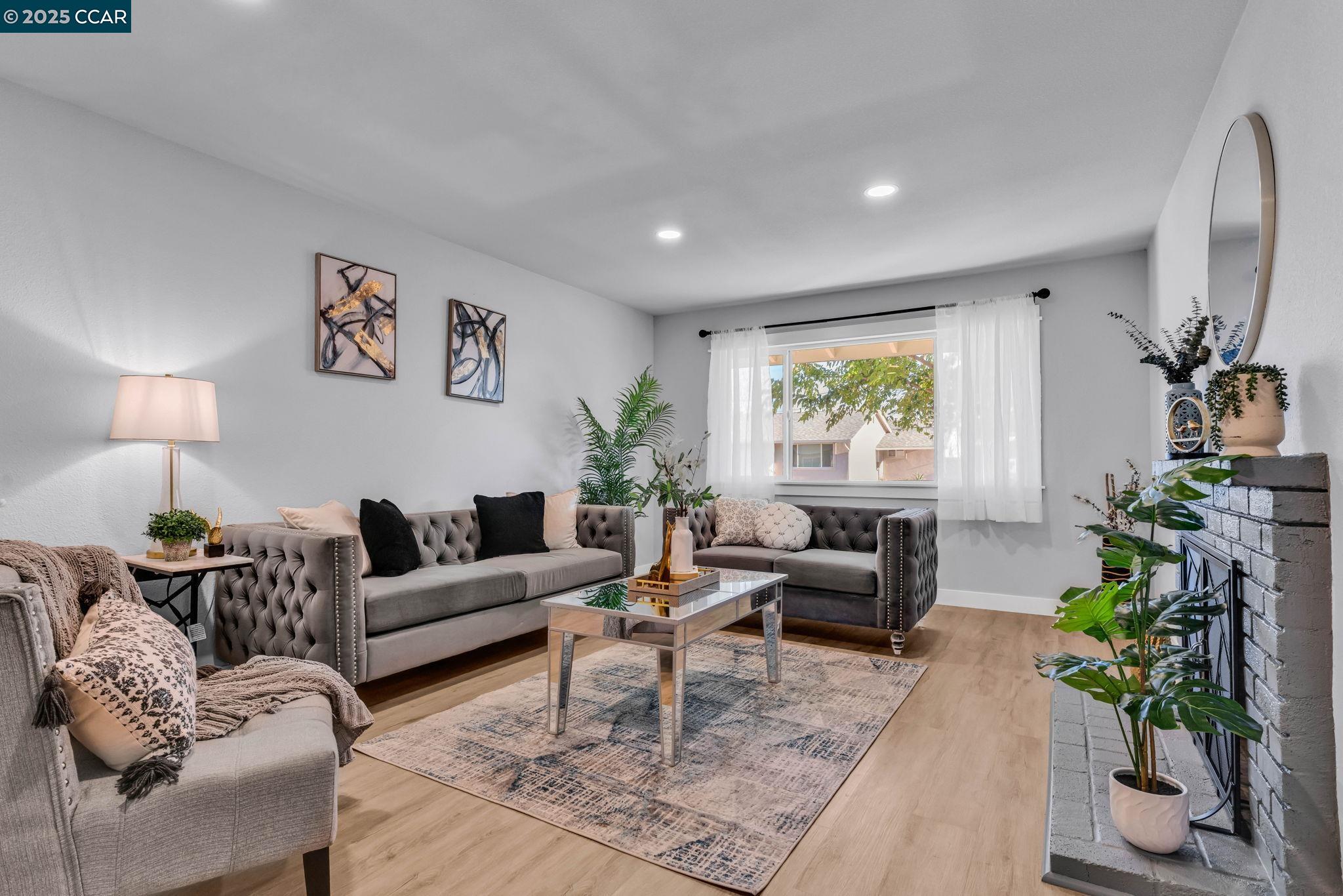 Detail Gallery Image 6 of 55 For 128 Hastings Ave, Vallejo,  CA 94589 - 3 Beds | 2 Baths