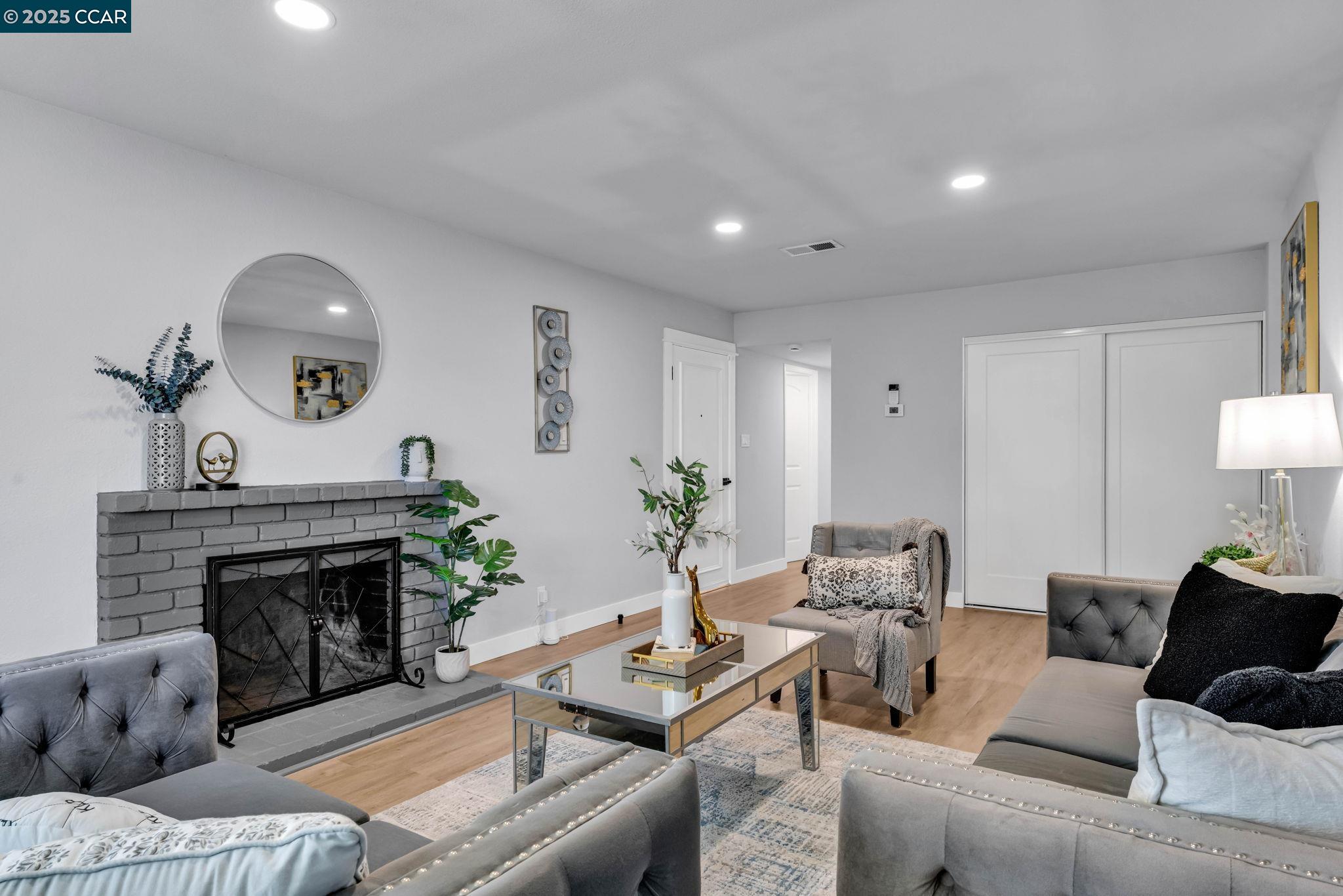 Detail Gallery Image 10 of 55 For 128 Hastings Ave, Vallejo,  CA 94589 - 3 Beds | 2 Baths