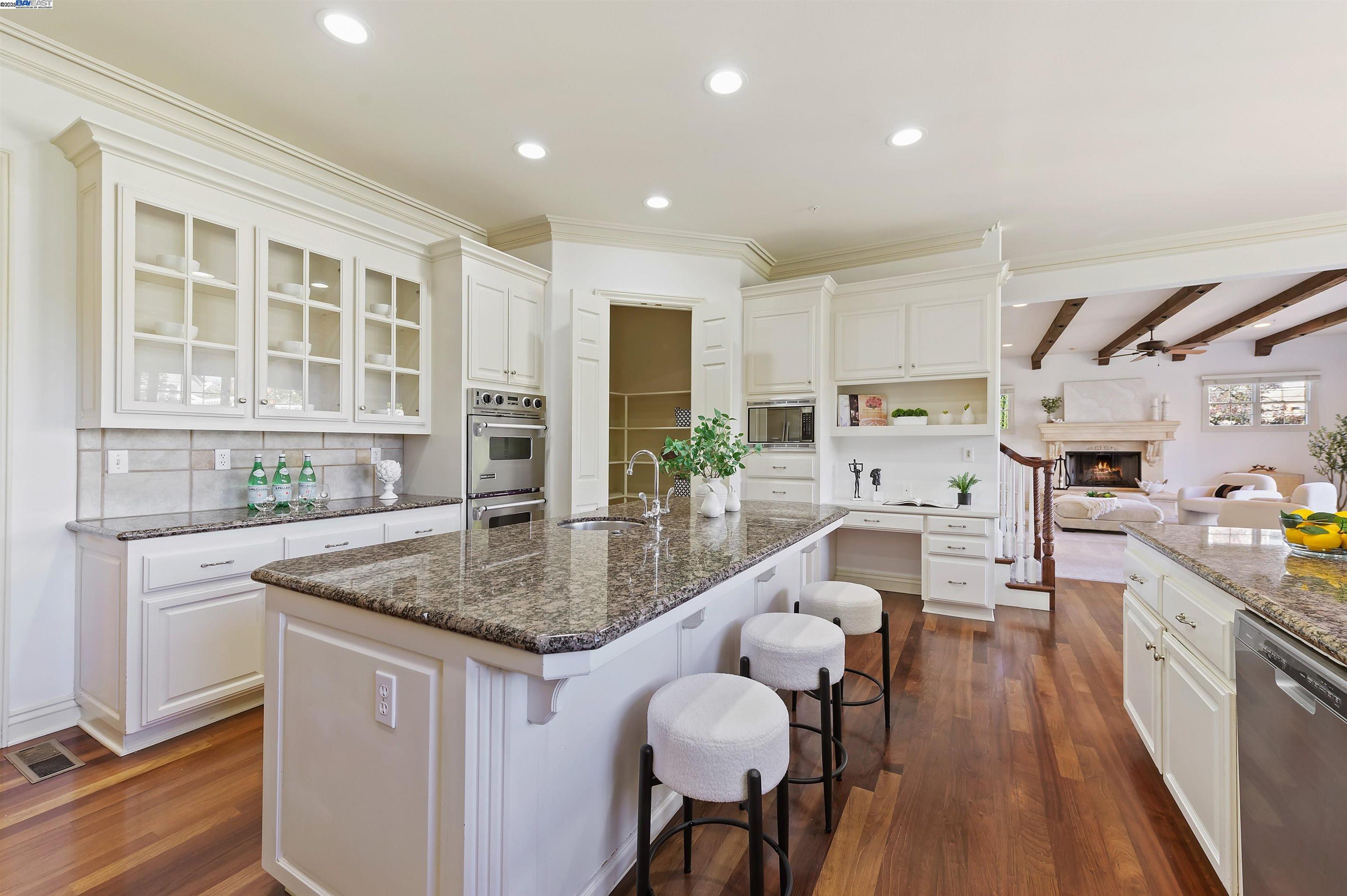 Detail Gallery Image 16 of 40 For 1655 Orvieto Ct, Pleasanton,  CA 94566 - 4 Beds | 3/1 Baths