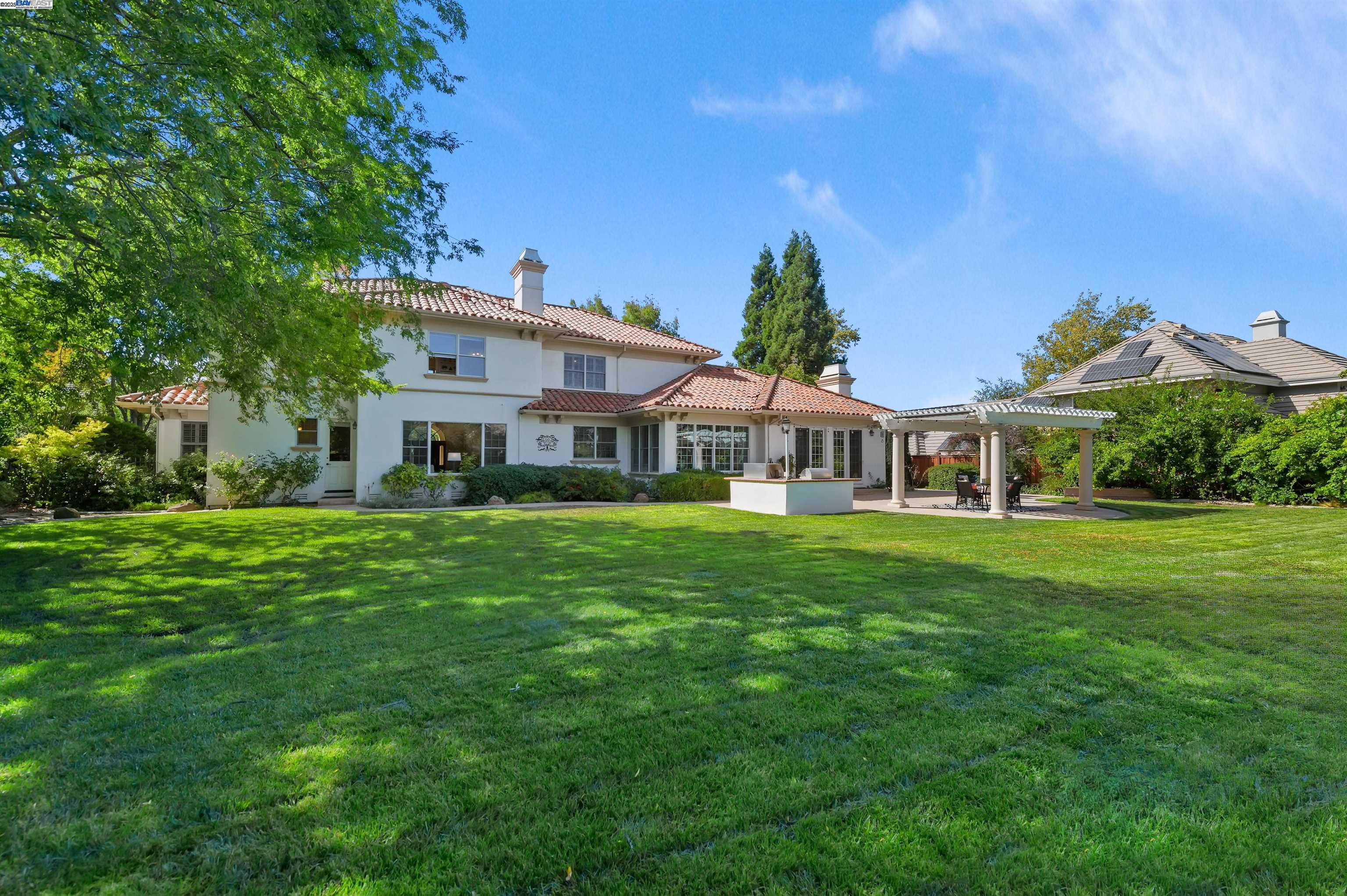 Detail Gallery Image 33 of 40 For 1655 Orvieto Ct, Pleasanton,  CA 94566 - 4 Beds | 3/1 Baths