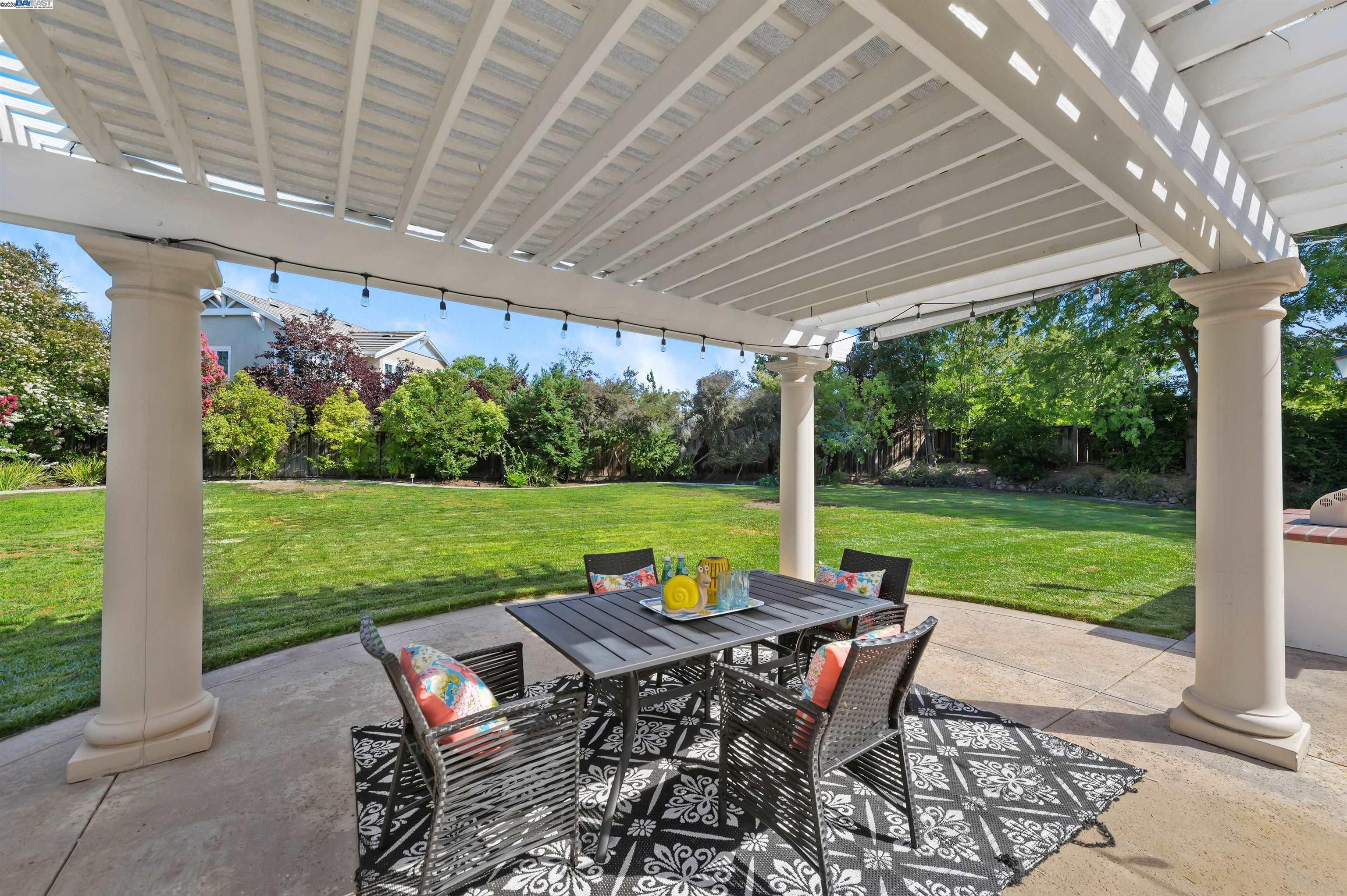 Detail Gallery Image 37 of 40 For 1655 Orvieto Ct, Pleasanton,  CA 94566 - 4 Beds | 3/1 Baths