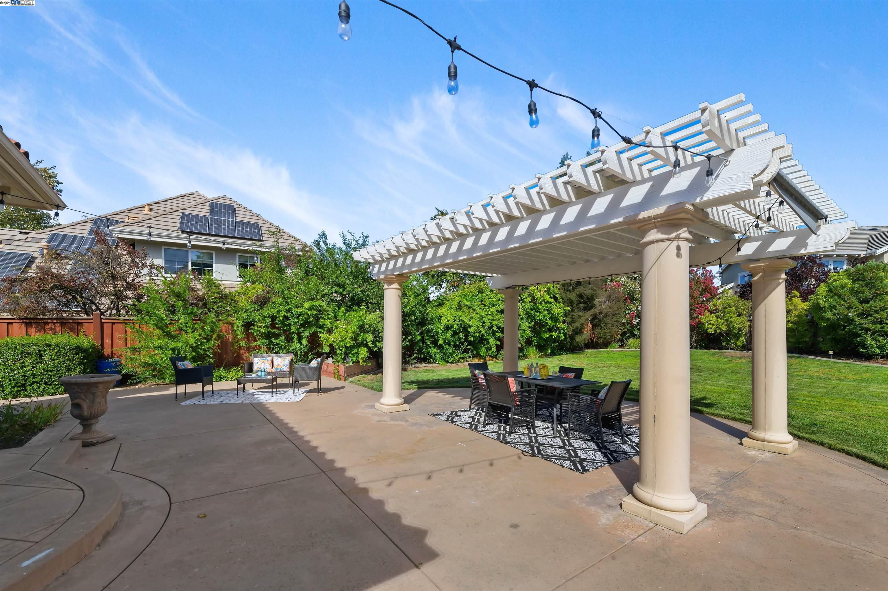 Detail Gallery Image 38 of 40 For 1655 Orvieto Ct, Pleasanton,  CA 94566 - 4 Beds | 3/1 Baths