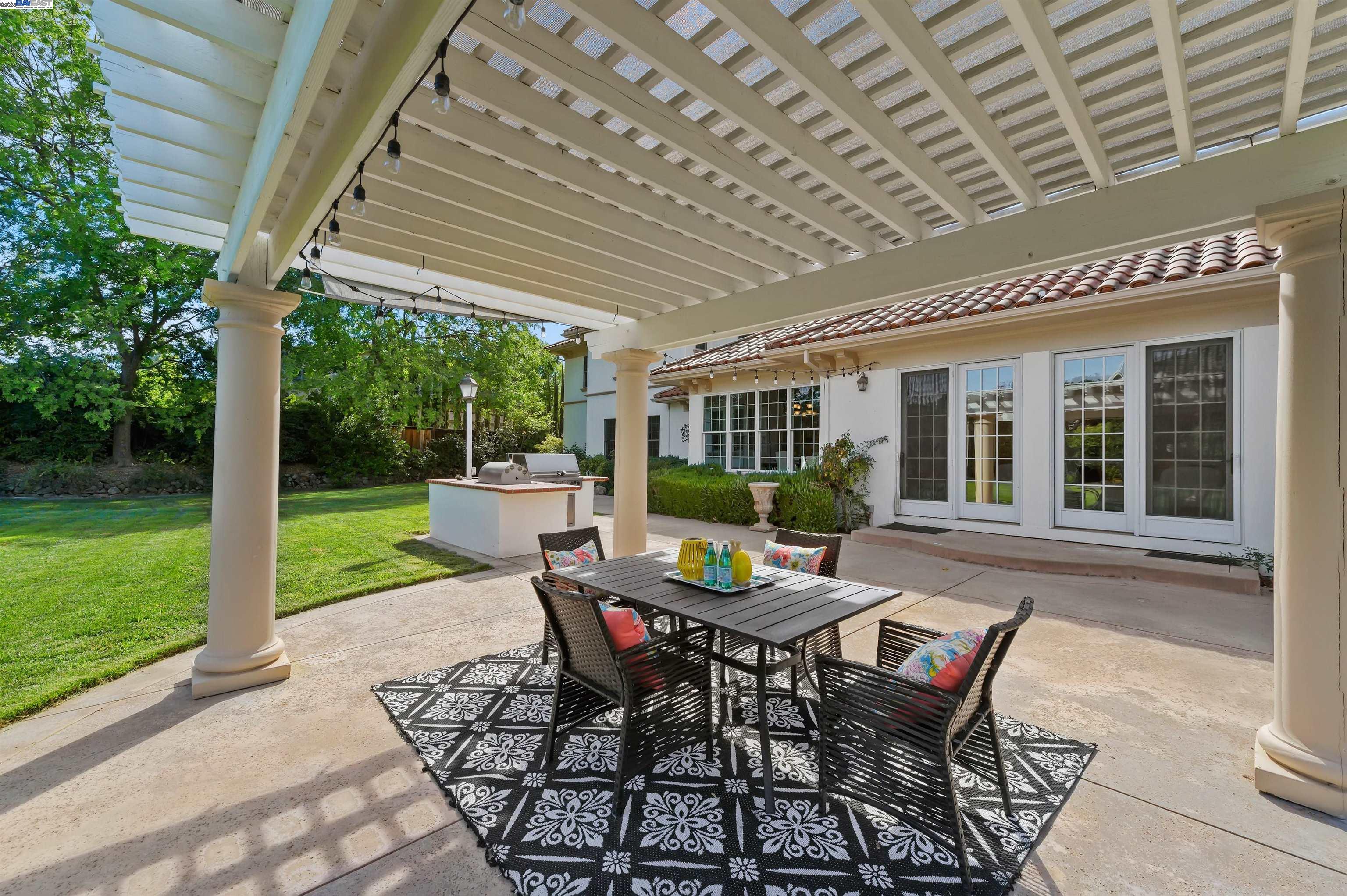 Detail Gallery Image 39 of 40 For 1655 Orvieto Ct, Pleasanton,  CA 94566 - 4 Beds | 3/1 Baths