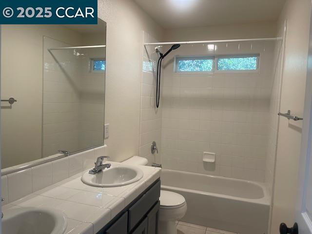 Detail Gallery Image 34 of 42 For 4050 Cassata Pl, Dublin,  CA 94568-7782 - 4 Beds | 3/1 Baths