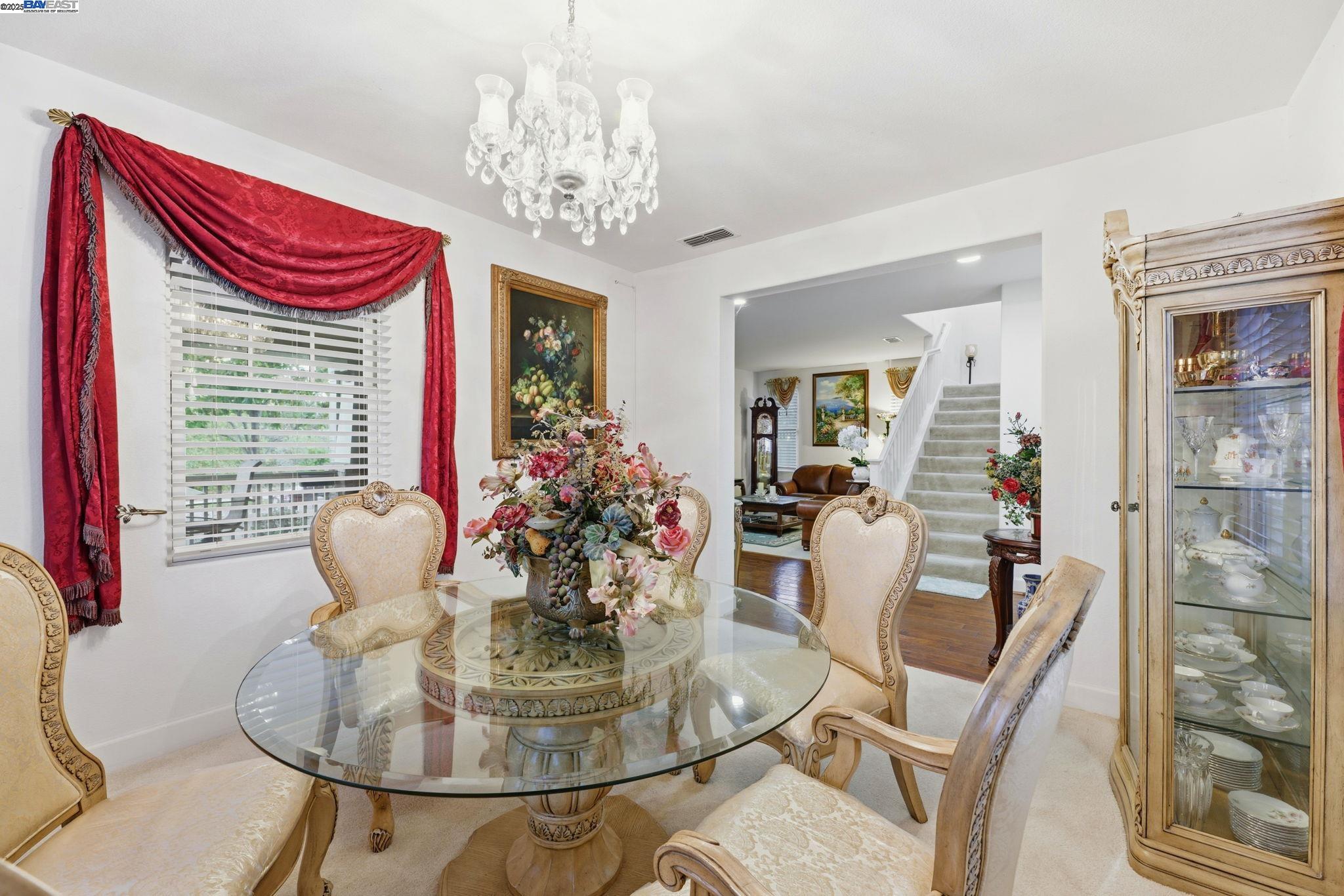 Detail Gallery Image 20 of 56 For 1142 Taraya Ter, Hercules,  CA 94547 - 5 Beds | 3/1 Baths