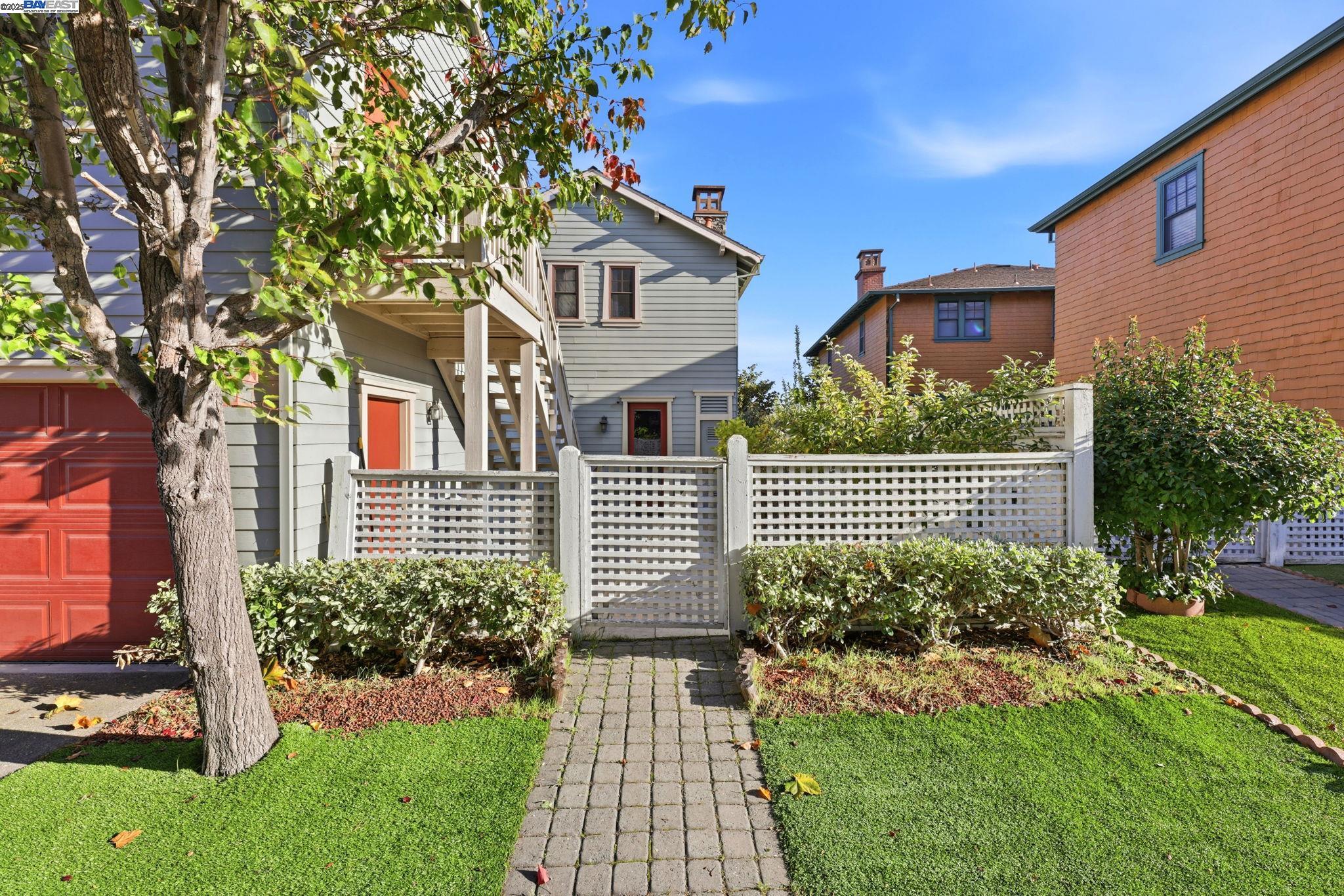 Detail Gallery Image 50 of 56 For 1142 Taraya Ter, Hercules,  CA 94547 - 5 Beds | 3/1 Baths