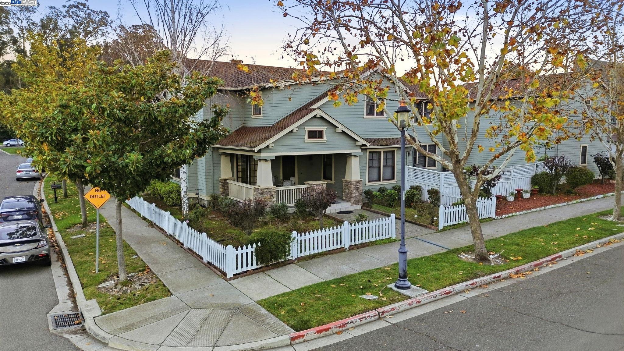 Detail Gallery Image 52 of 56 For 1142 Taraya Ter, Hercules,  CA 94547 - 5 Beds | 3/1 Baths