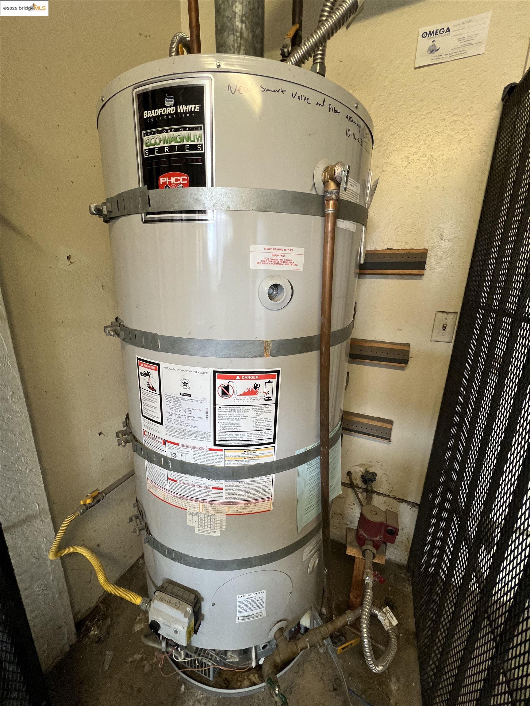 Detail Gallery Image 7 of 12 For 3419 69th Ave, Oakland,  CA 94605 - – Beds | – Baths