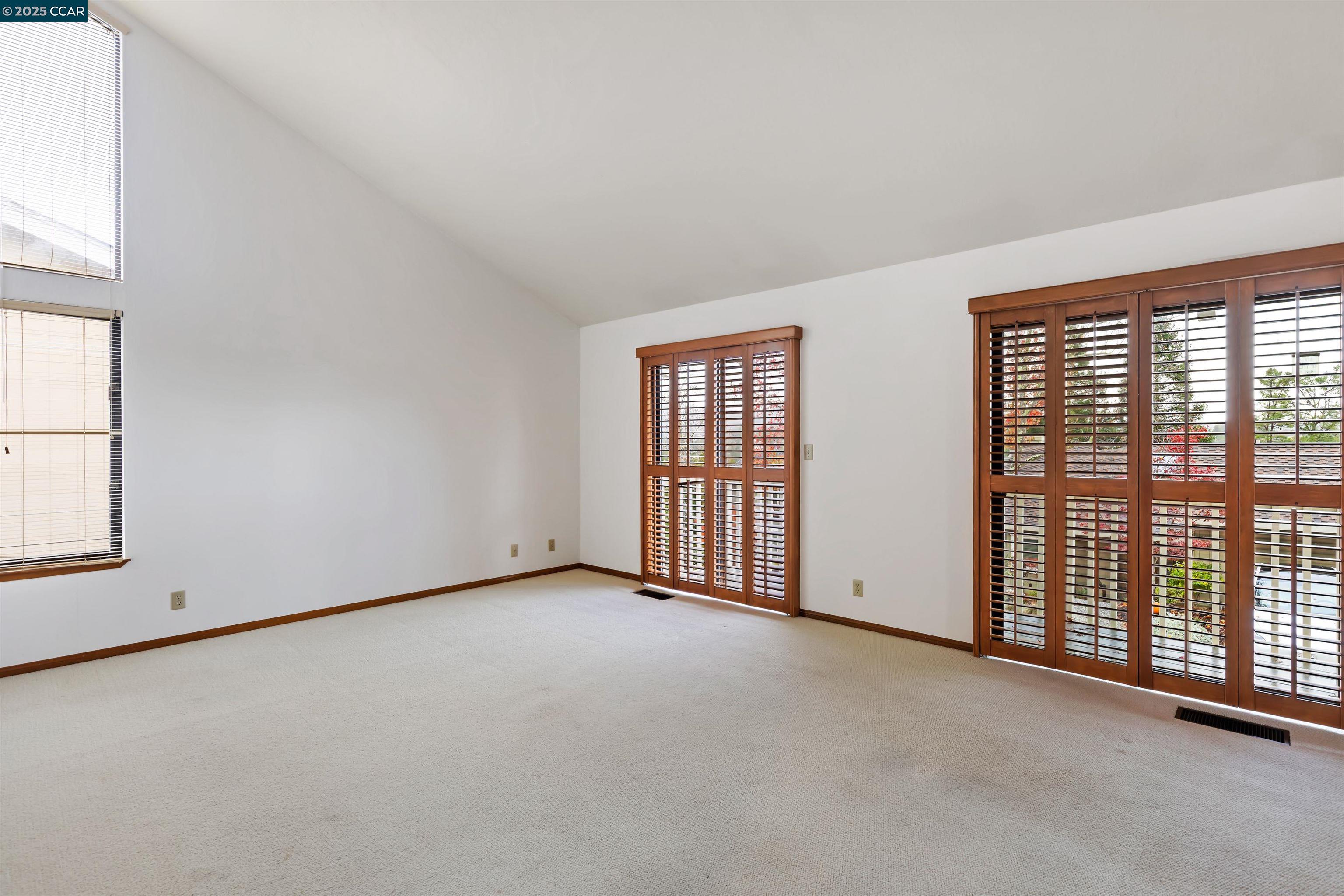 Detail Gallery Image 15 of 26 For 1744 Spyglass Ln, Moraga,  CA 94556 - 3 Beds | 2 Baths