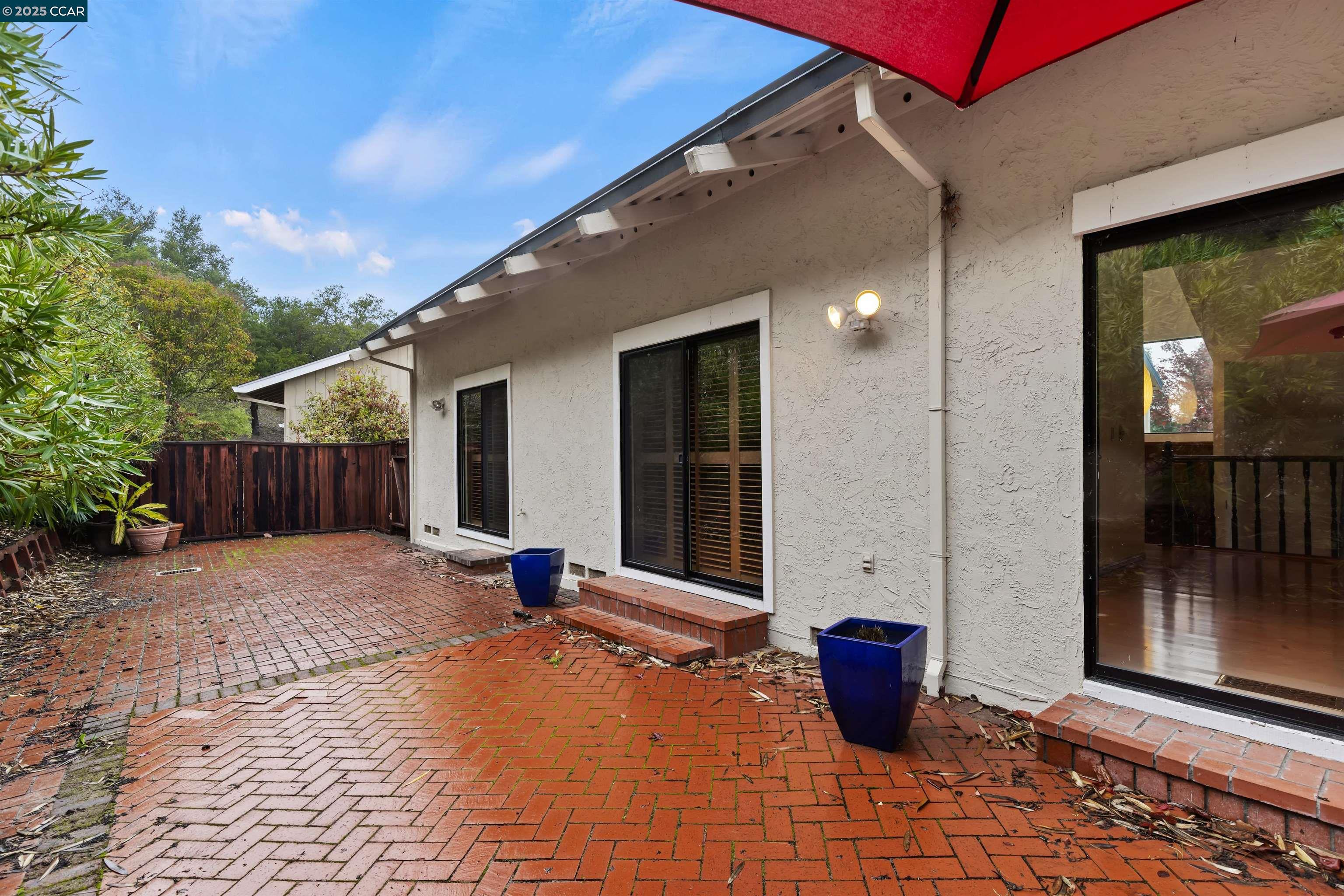 Detail Gallery Image 23 of 26 For 1744 Spyglass Ln, Moraga,  CA 94556 - 3 Beds | 2 Baths