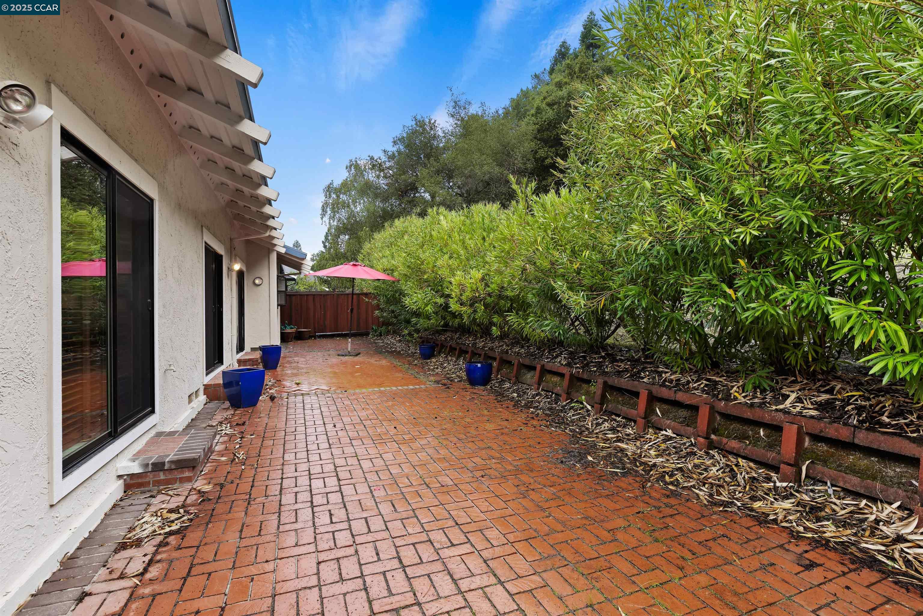 Detail Gallery Image 24 of 26 For 1744 Spyglass Ln, Moraga,  CA 94556 - 3 Beds | 2 Baths