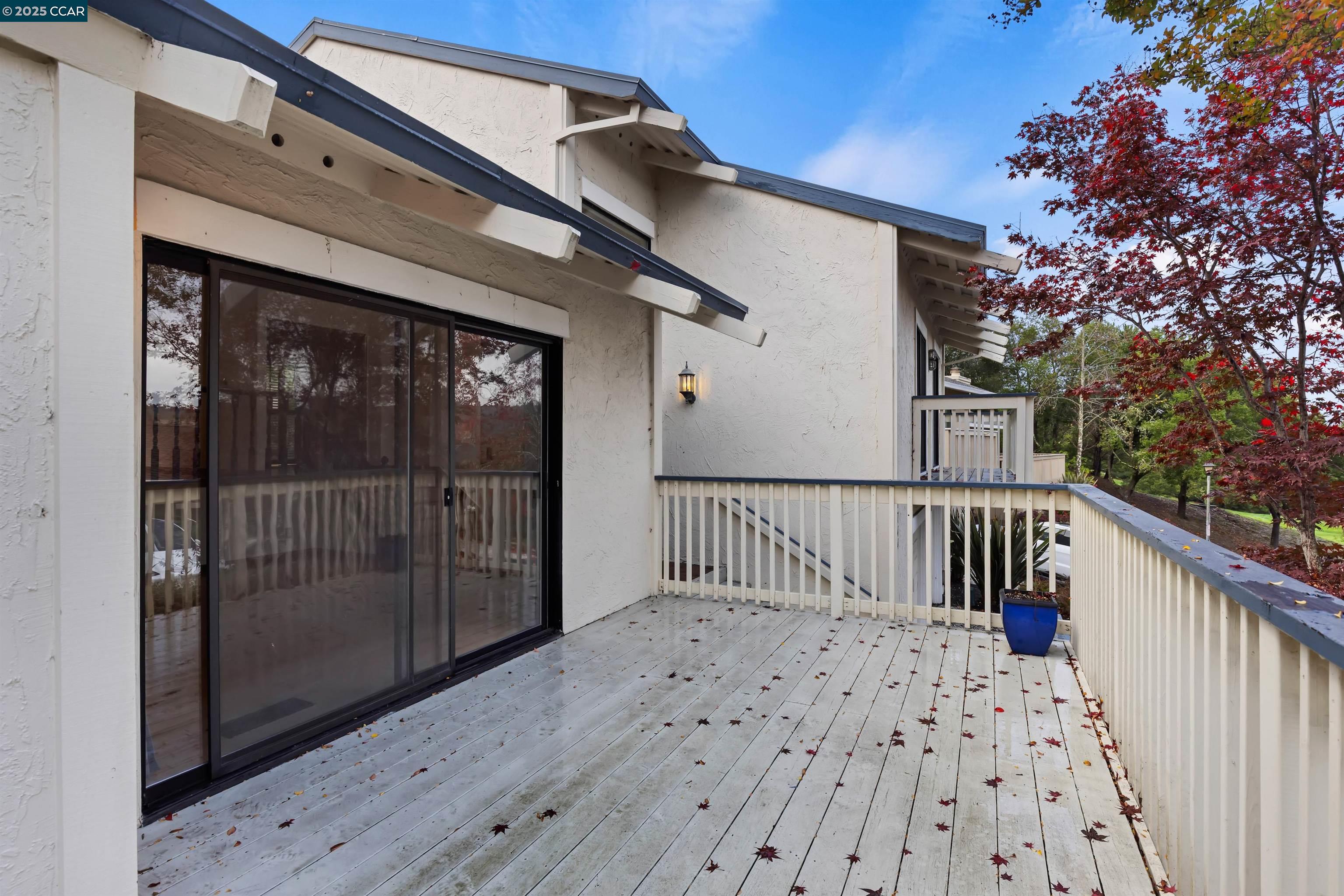 Detail Gallery Image 8 of 26 For 1744 Spyglass Ln, Moraga,  CA 94556 - 3 Beds | 2 Baths