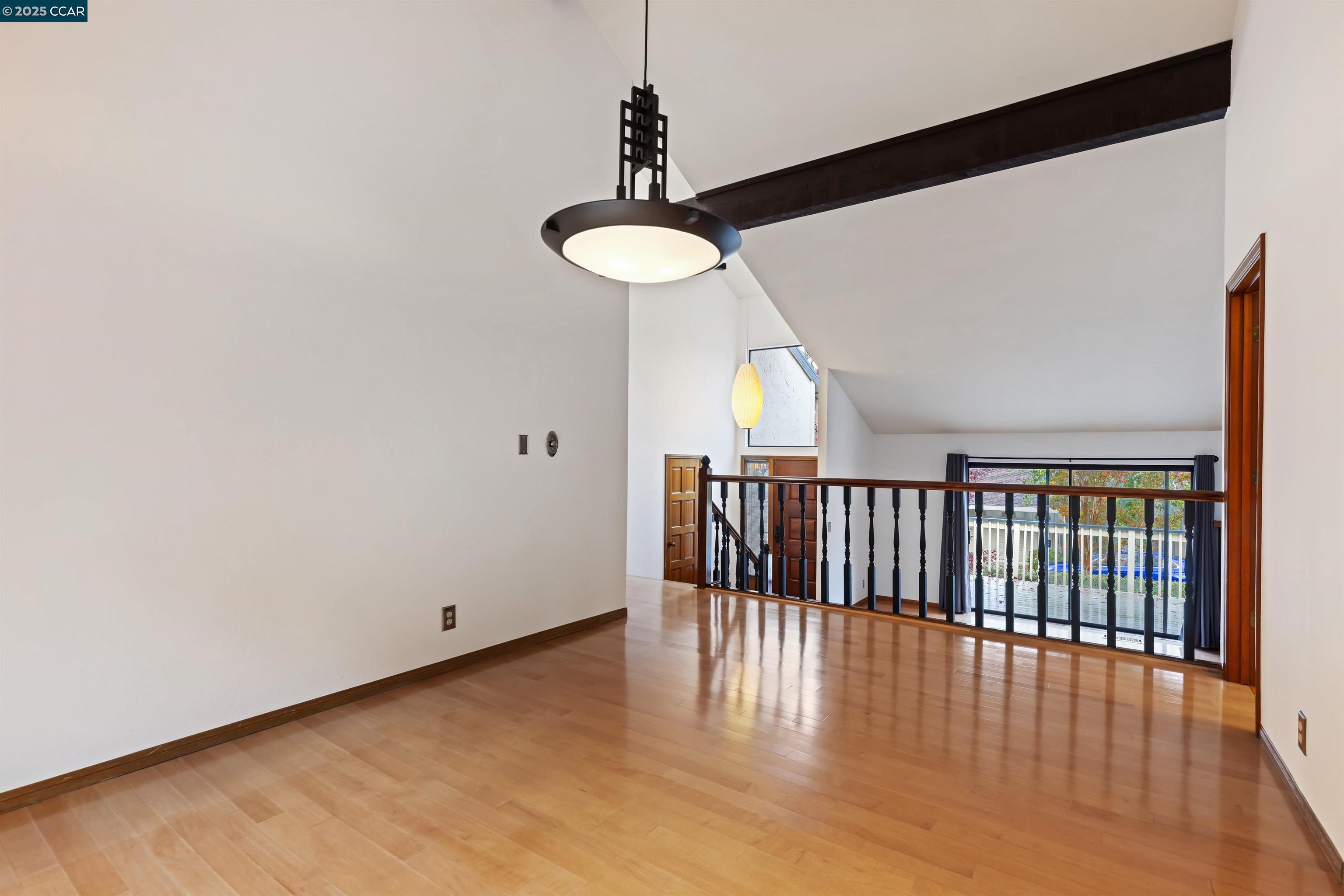 Detail Gallery Image 10 of 26 For 1744 Spyglass Ln, Moraga,  CA 94556 - 3 Beds | 2 Baths