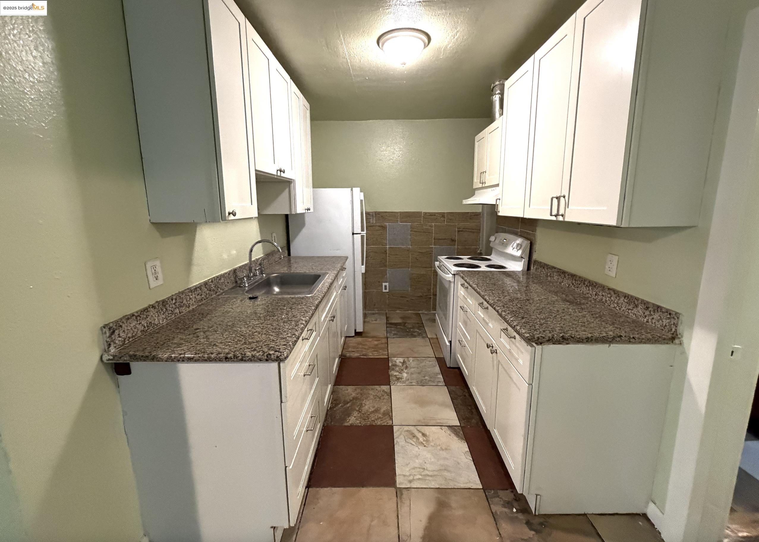 Detail Gallery Image 20 of 25 For 8016 Macarthur Blvd, Oakland,  CA 94605 - – Beds | – Baths