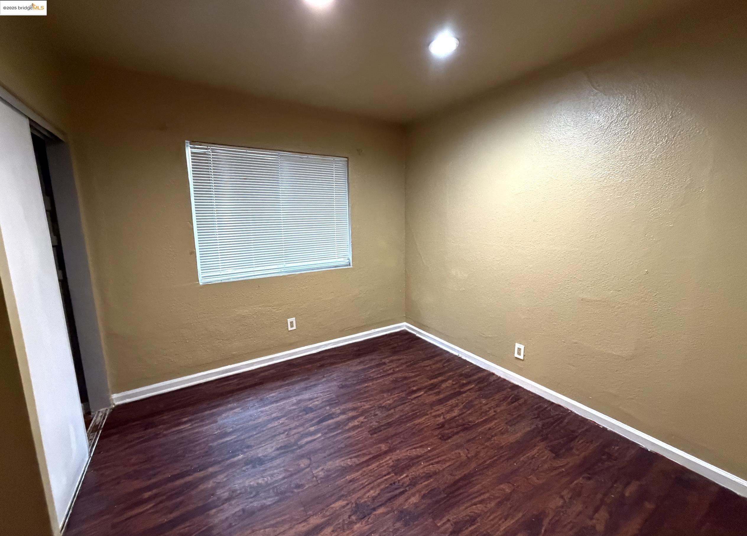 Detail Gallery Image 22 of 25 For 8016 Macarthur Blvd, Oakland,  CA 94605 - – Beds | – Baths