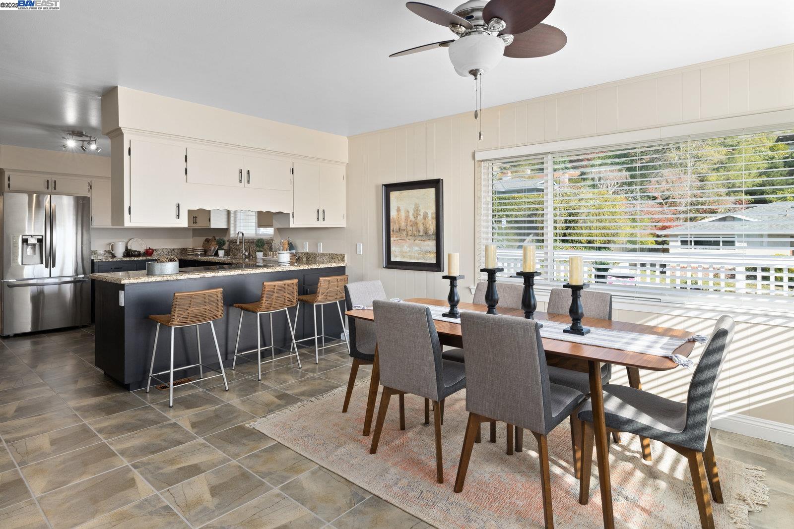 Detail Gallery Image 5 of 22 For 2567 Humboldt, San Leandro,  CA 94577 - 4 Beds | 3 Baths