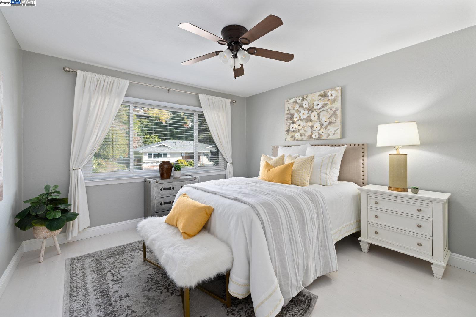 Detail Gallery Image 10 of 22 For 2567 Humboldt, San Leandro,  CA 94577 - 4 Beds | 3 Baths