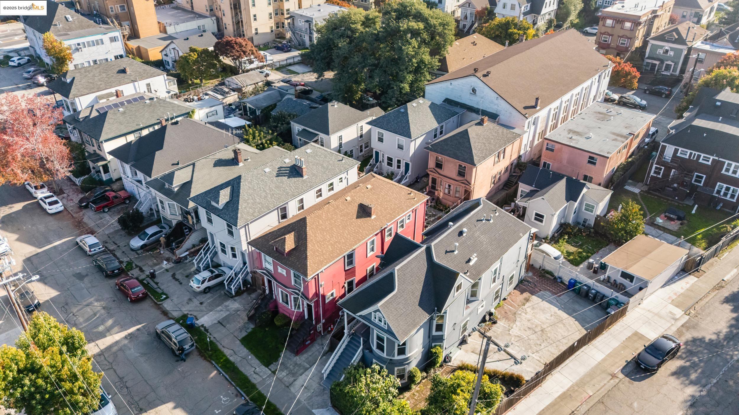 Detail Gallery Image 37 of 42 For 553 34th St, Oakland,  CA 94609 - – Beds | – Baths